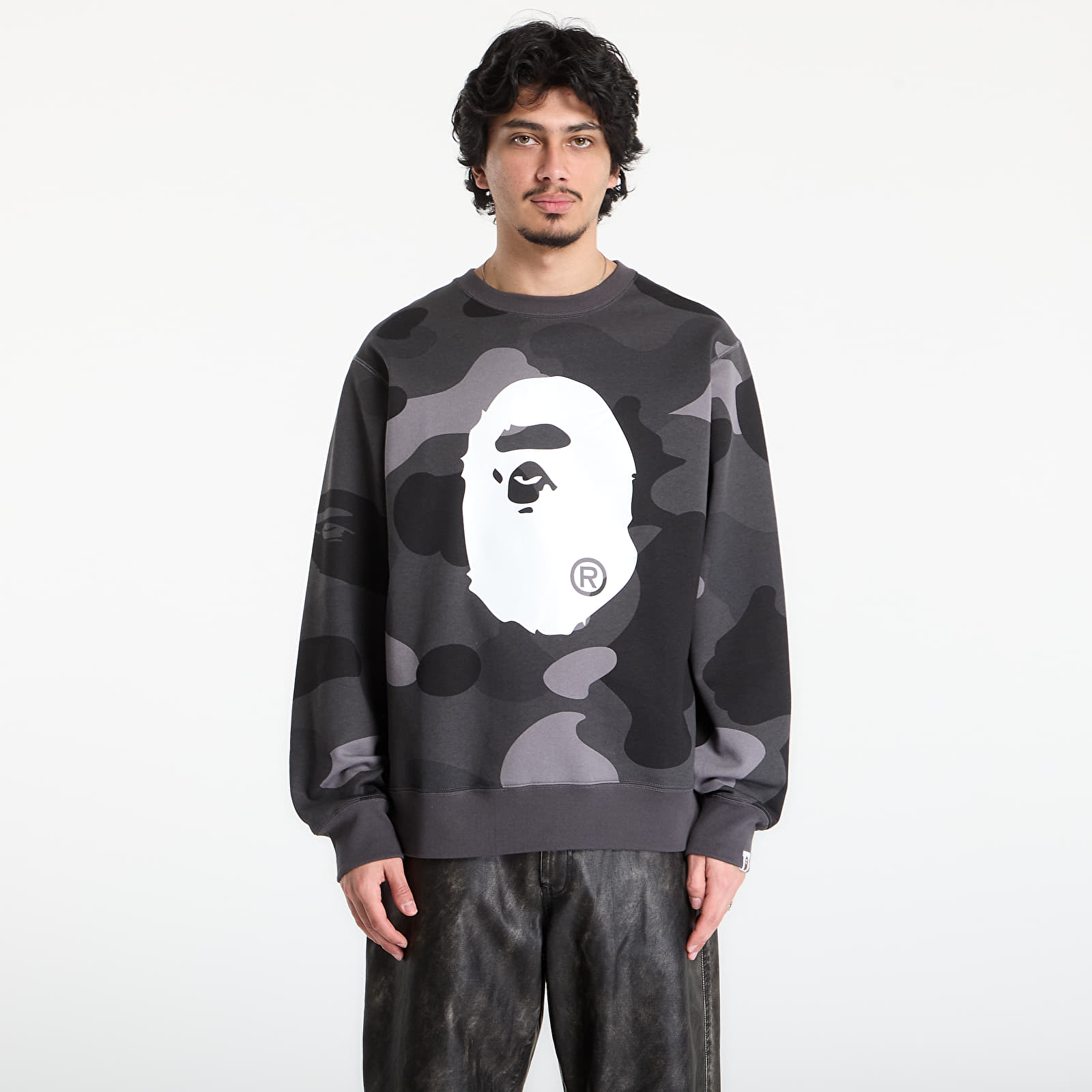 Mikiny A BATHING APE Mega Color Camo Big Ape Head Crewneck Sweatshirt UNISEX Black