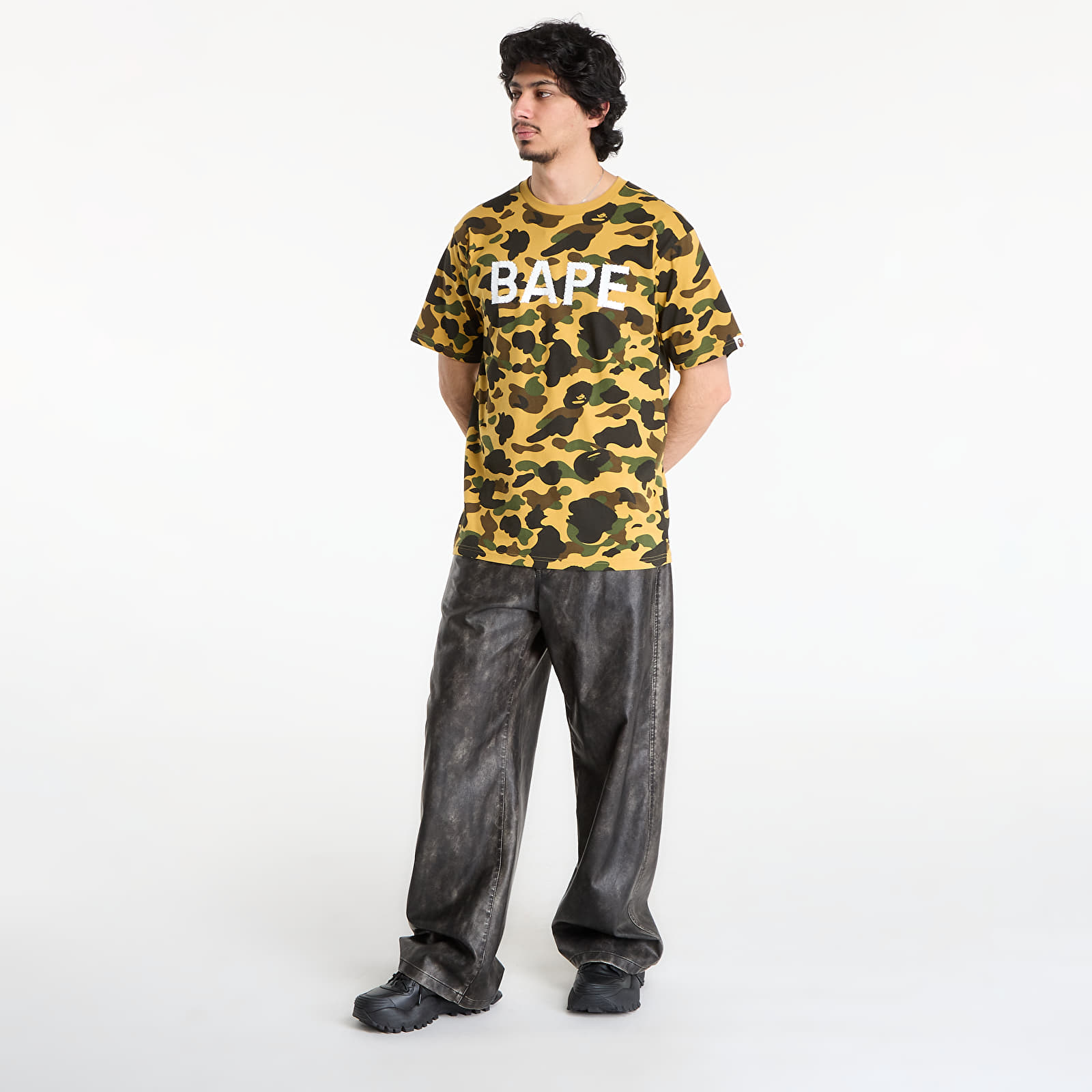 T-särgid A BATHING APE 1St Camo Bape Rhinestone Tee UNISEX Yellow