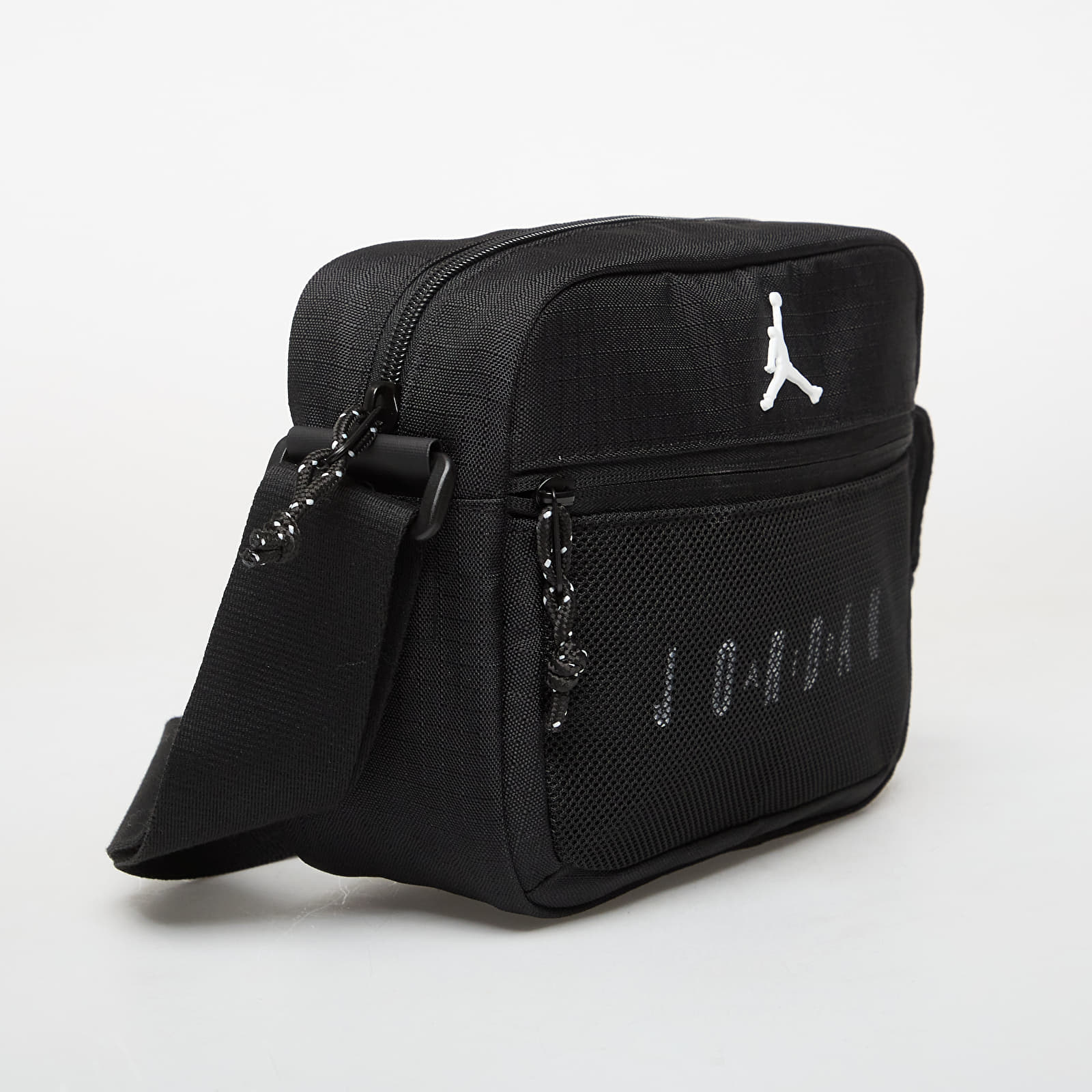 Męskie torby na ramię Jordan Jam Blacktop Messenger Black