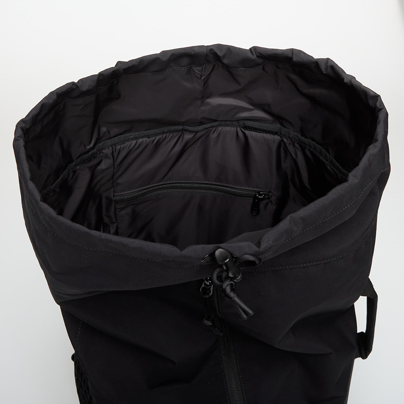 Mochilas para hombres Carhartt WIP Egerton Crossbody Bag Black/ Black
