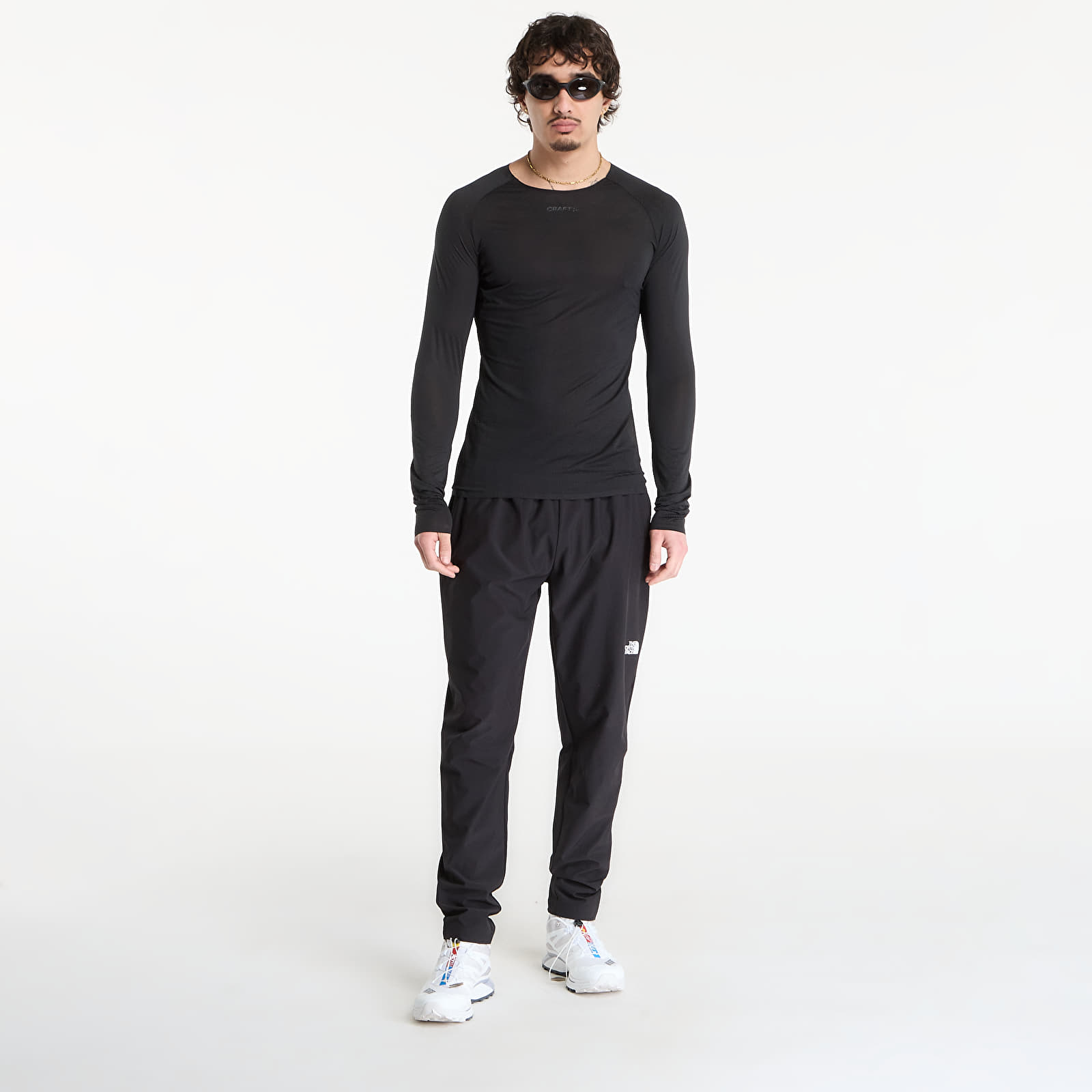 Hlače The North Face Mountain Athletics Ushba Pants TNF Black