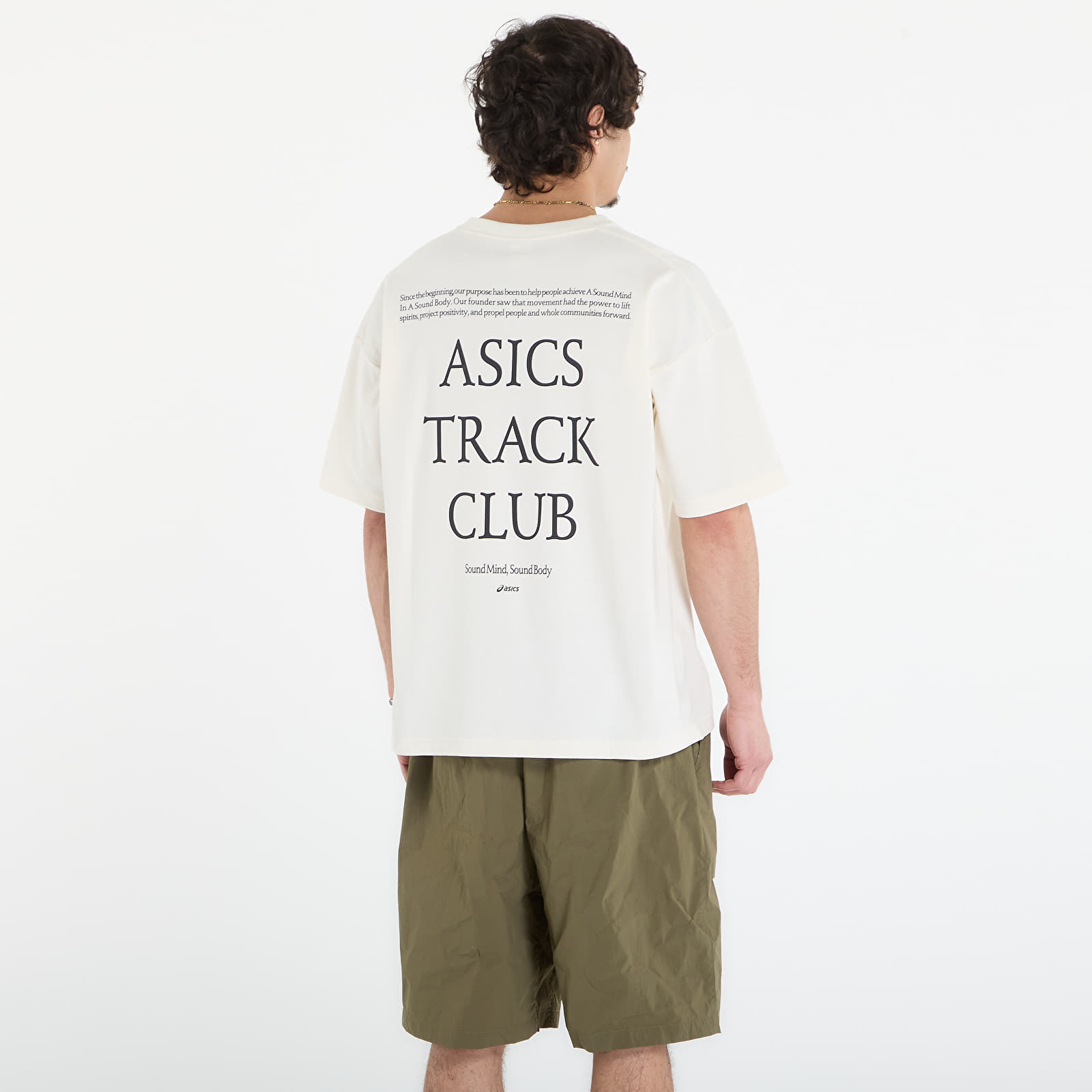 T-skjorter Asics Track Club Heritage Relaxed Tee UNISEX Beige