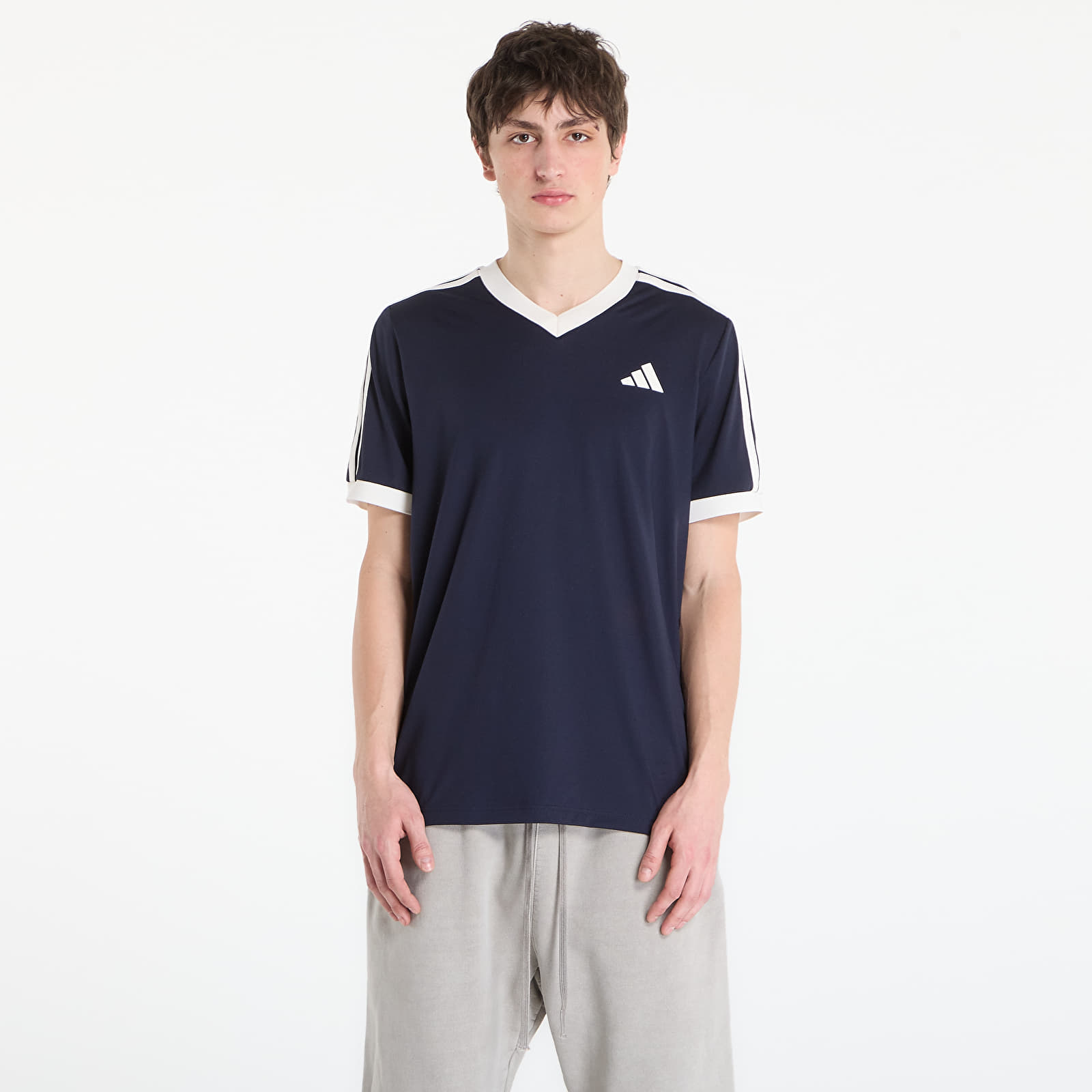 T-Shirts adidas Tennis Classics T-Shirt Legend Ink