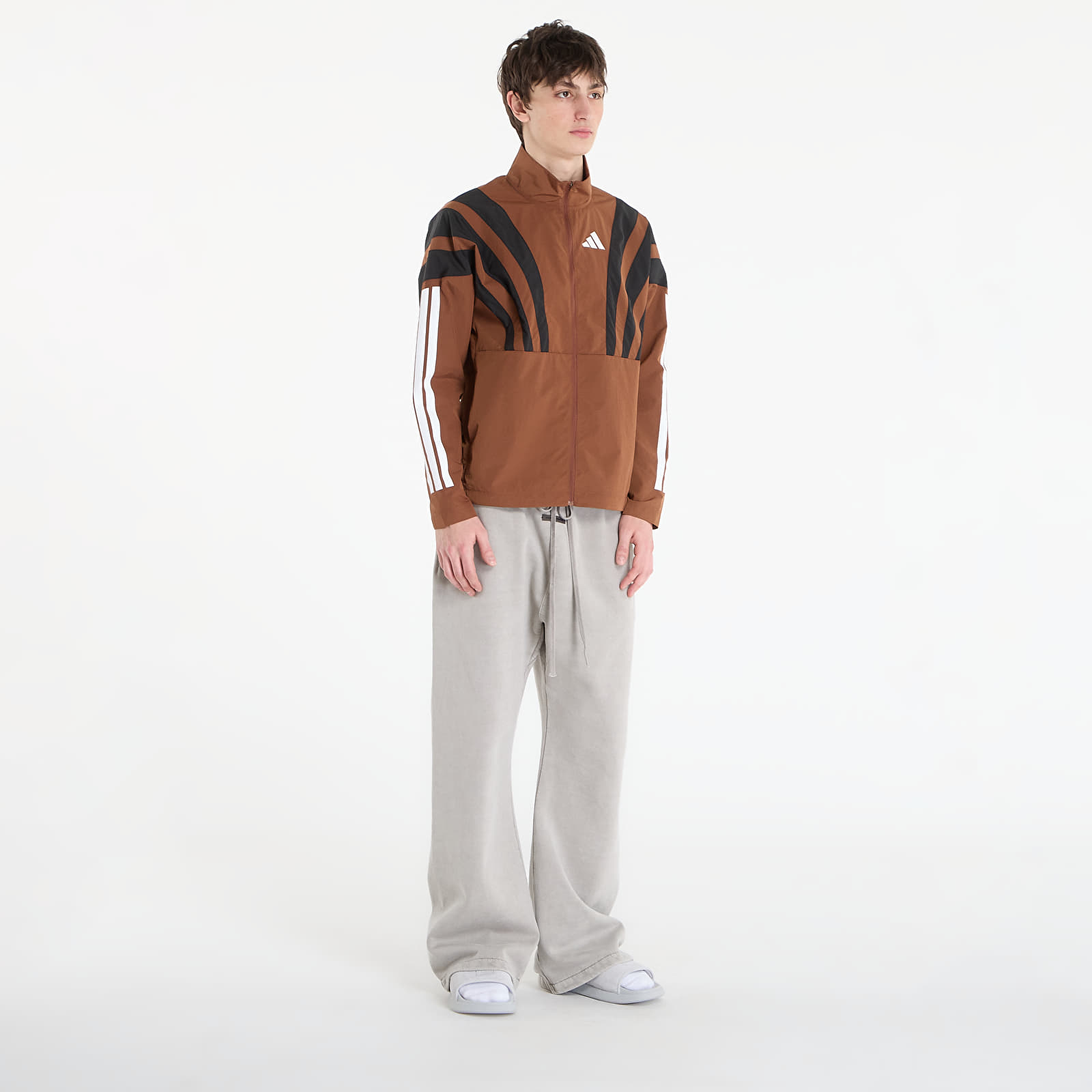 Vyriškos striukės adidas Humanrace Adizero Archive Running Jacket Preloved Brown