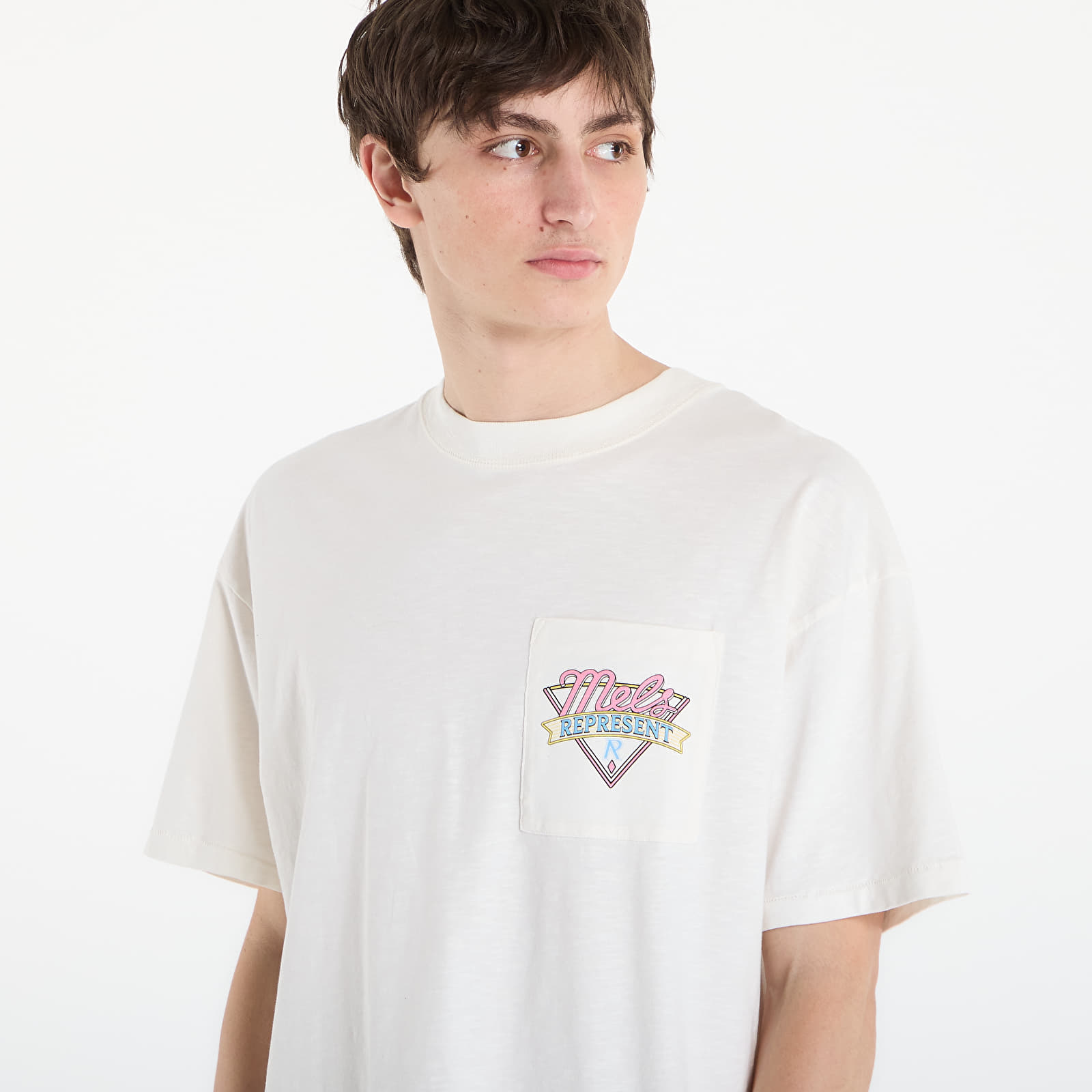 Tričká REPRESENT x Mel'S Dinner T-Shirt UNISEX Flat White