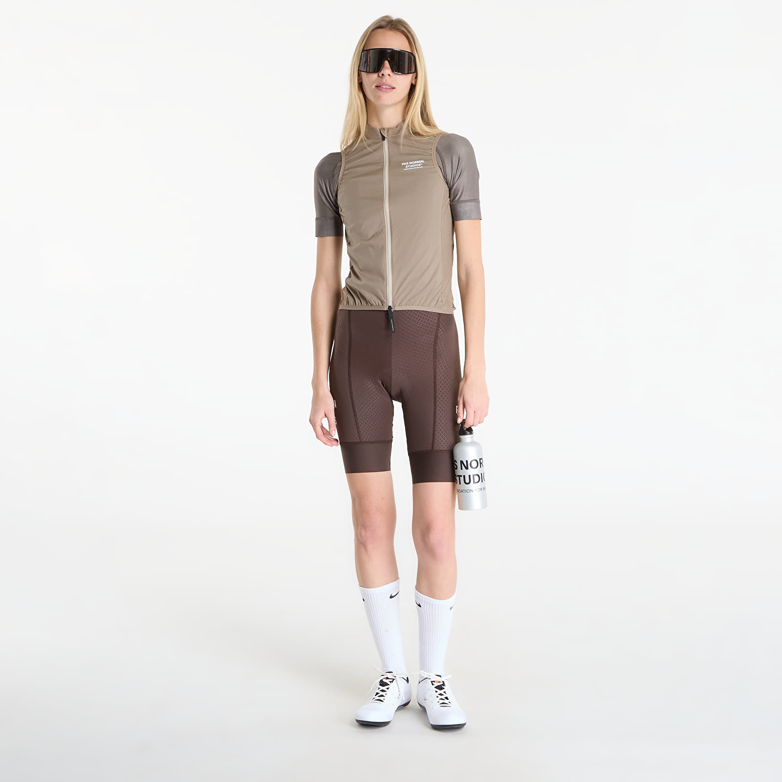 Westen Pas Normal Studios Women's Mechanism Stow Away Gilet Beige