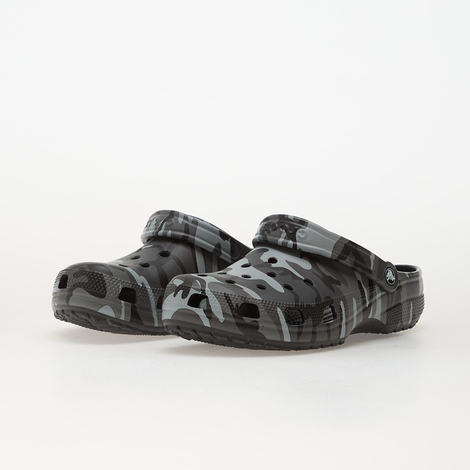 Miesten kengät Crocs Classic Camouflage Clog Black/Slate Grey