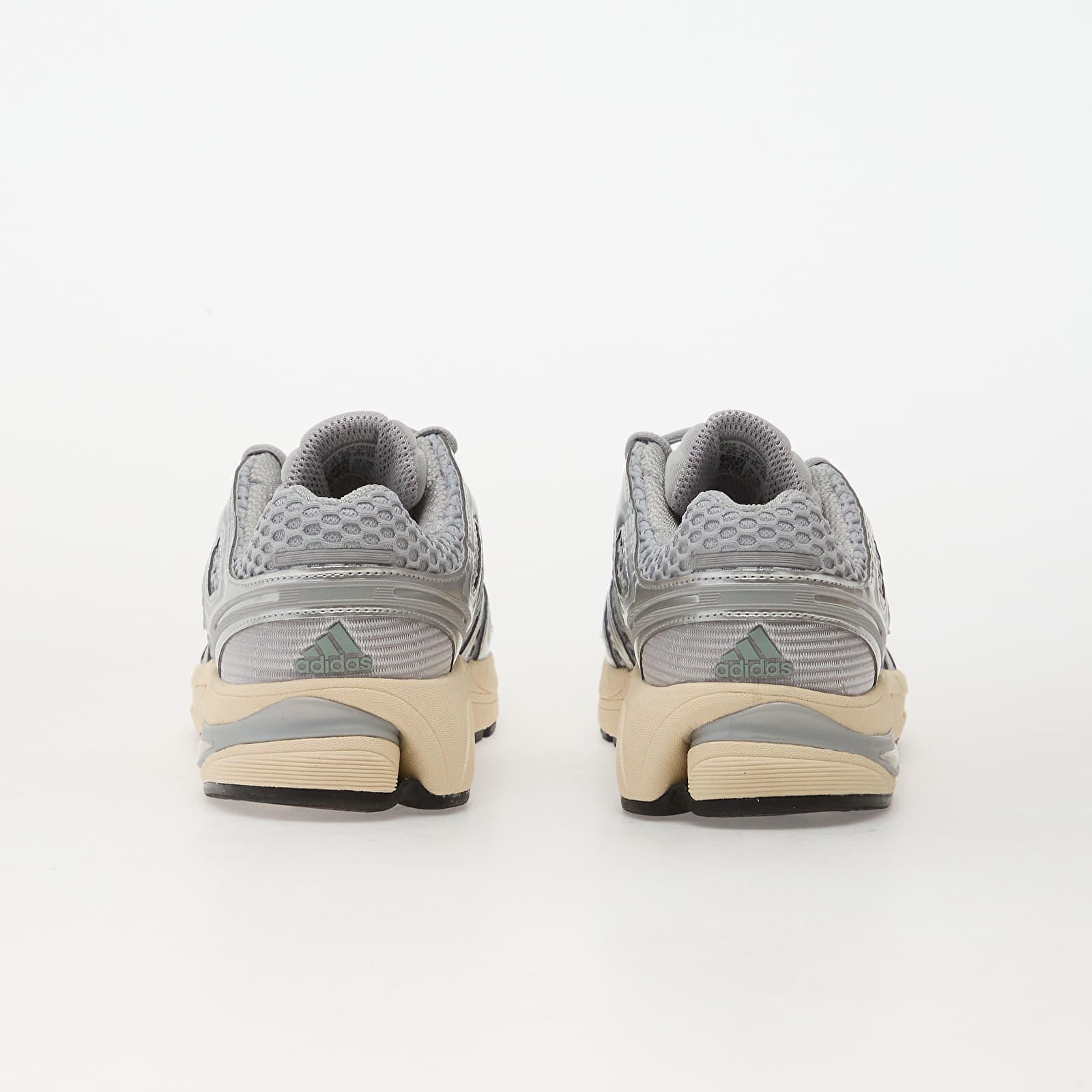 Ženski čevlji adidas Adistar Control 5 W Grey Two/ Crew White/ Wosa