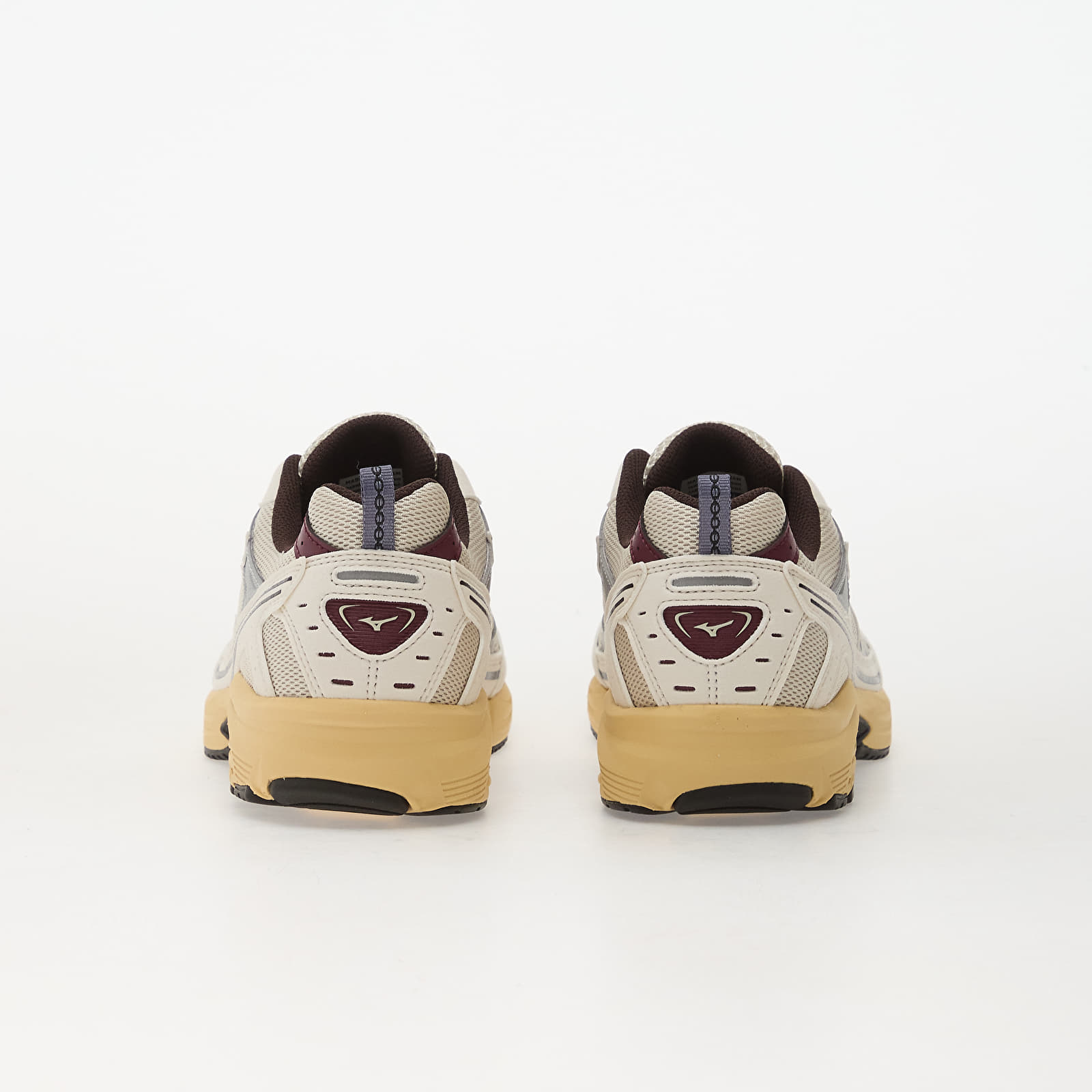 Herren Sneaker und Schuhe Mizuno Mxr (U) Summer Sand/ Fig/ Pristine