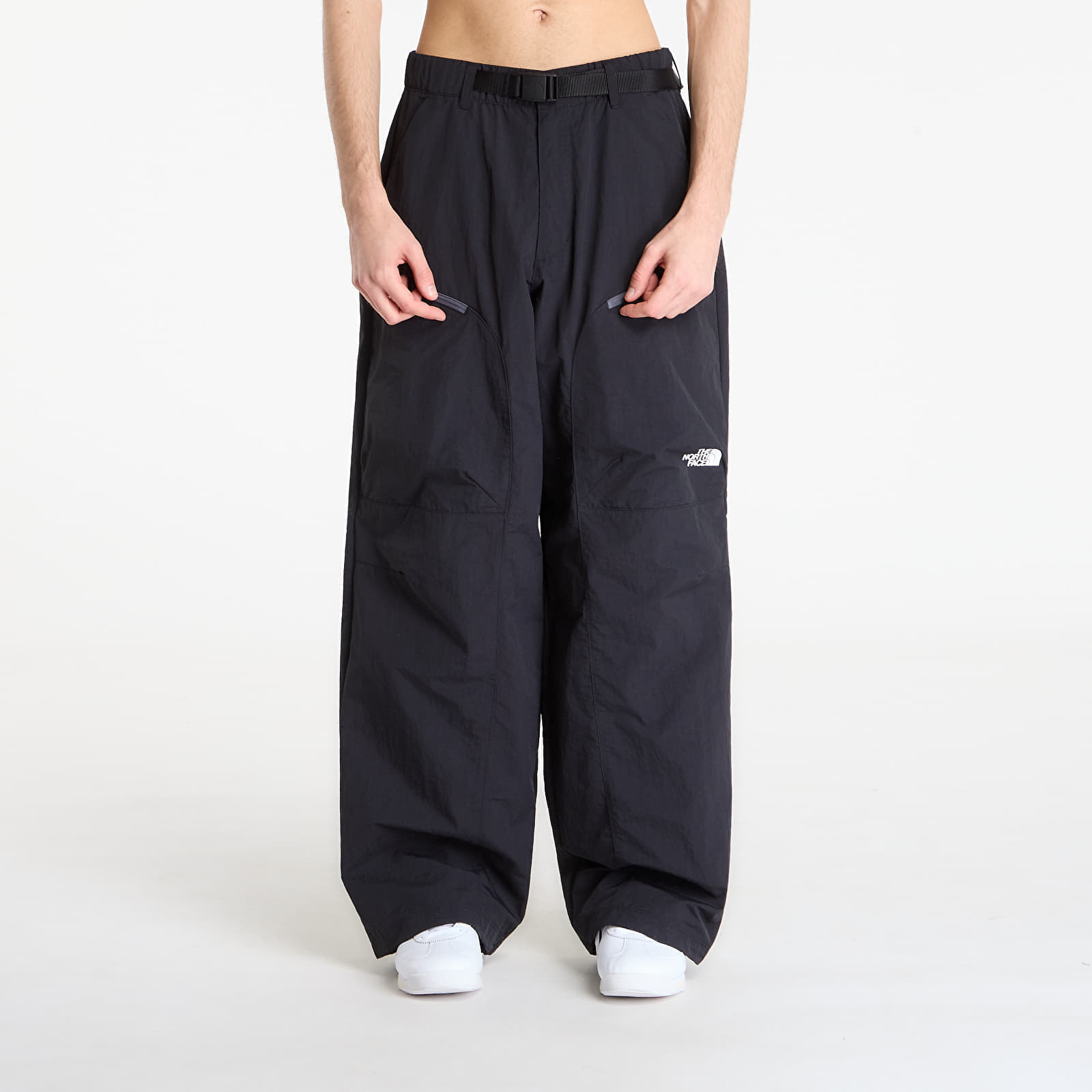 Панталони The North Face Nse Belted Pant UNISEX TNF Black S