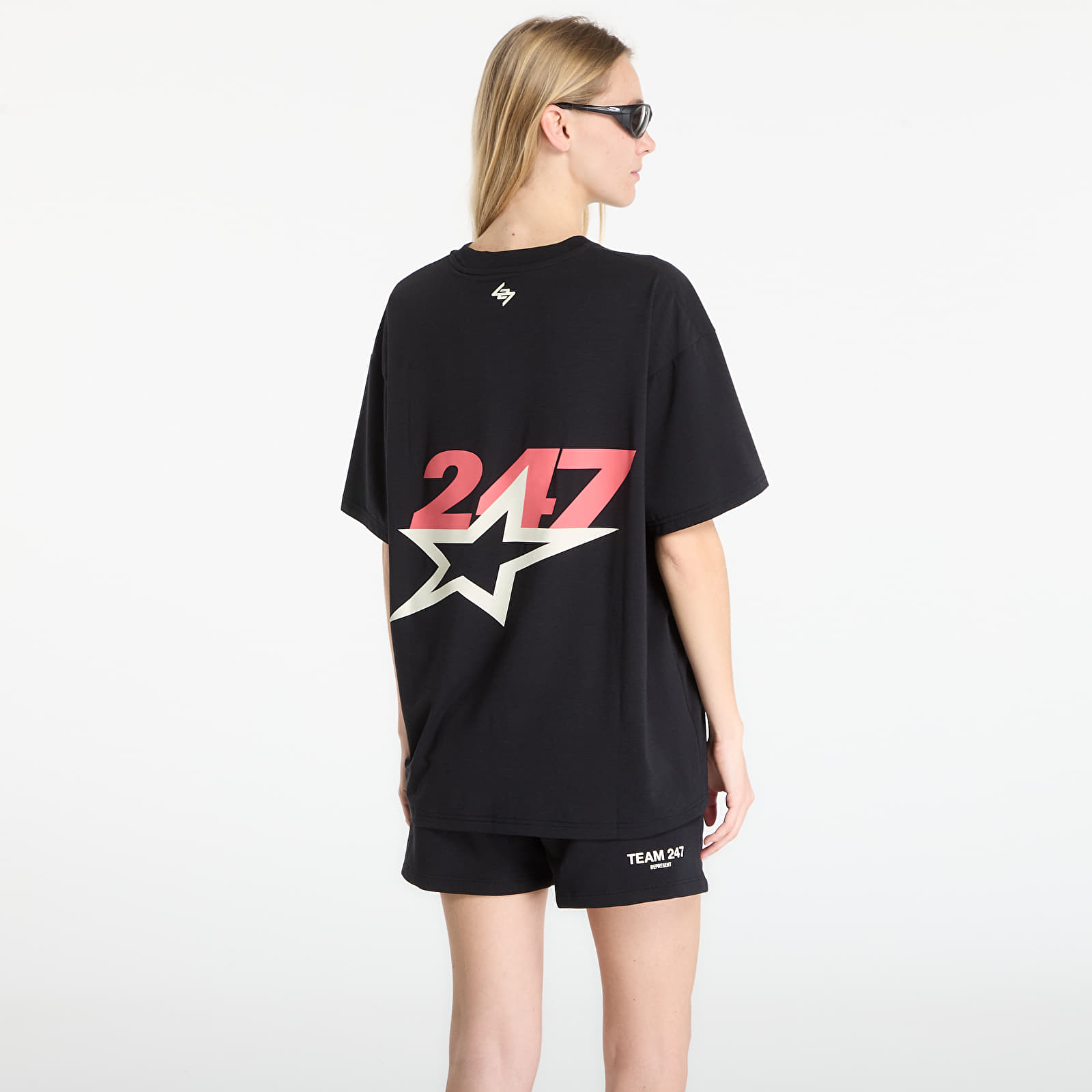 Männer T-Shirts REPRESENT Team 247 Star Print Oversized Tshirt UNISEX Jet Black