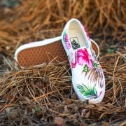 Vans hawaiian best sale floral white