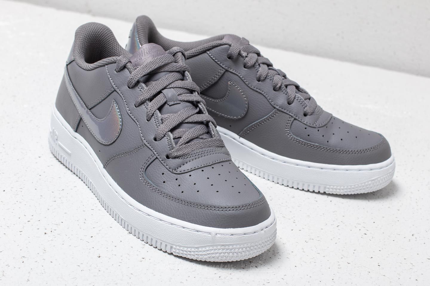 Women s shoes Nike Air Force 1 GS Gunsmoke Gunsmoke White Footshop