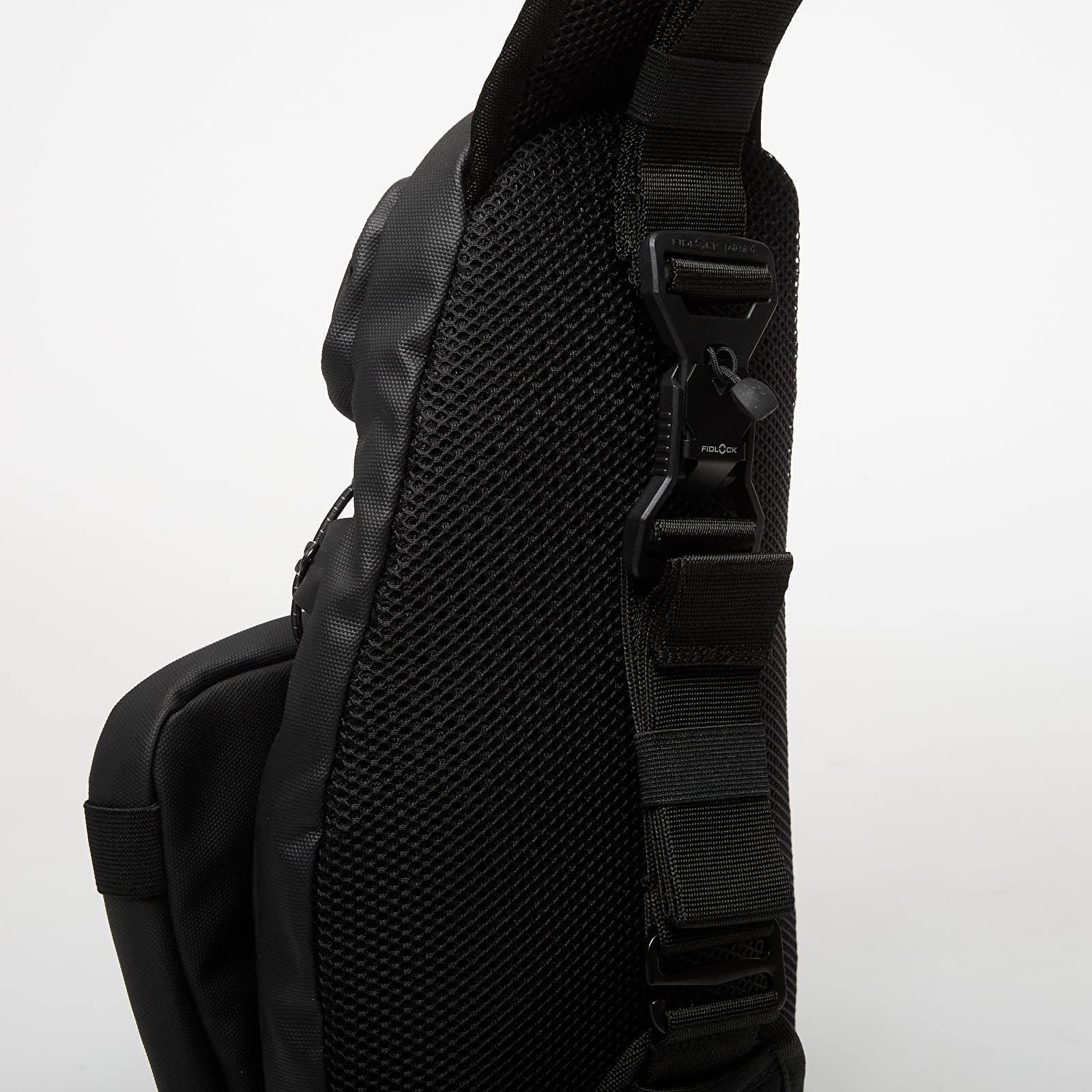 Ristilaukut Oakley Latitude Flex Belt Bag Blackout