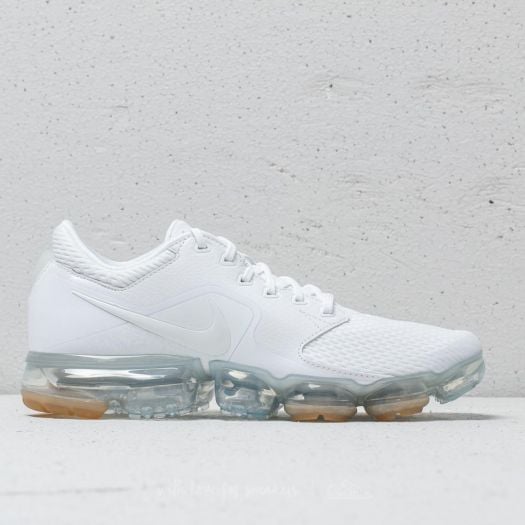 Nike vapormax cs white clearance