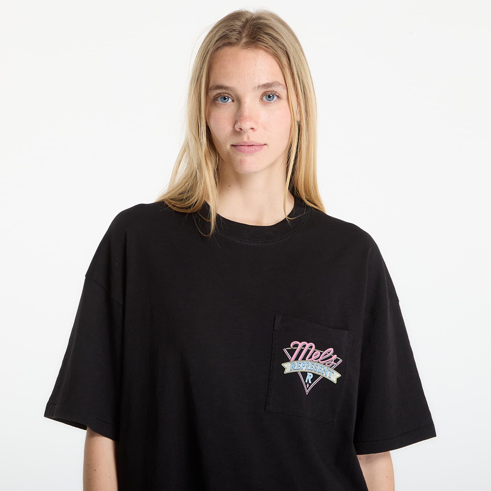 Trička REPRESENT Mel'S Dinner T-Shirt UNISEX Jet Black