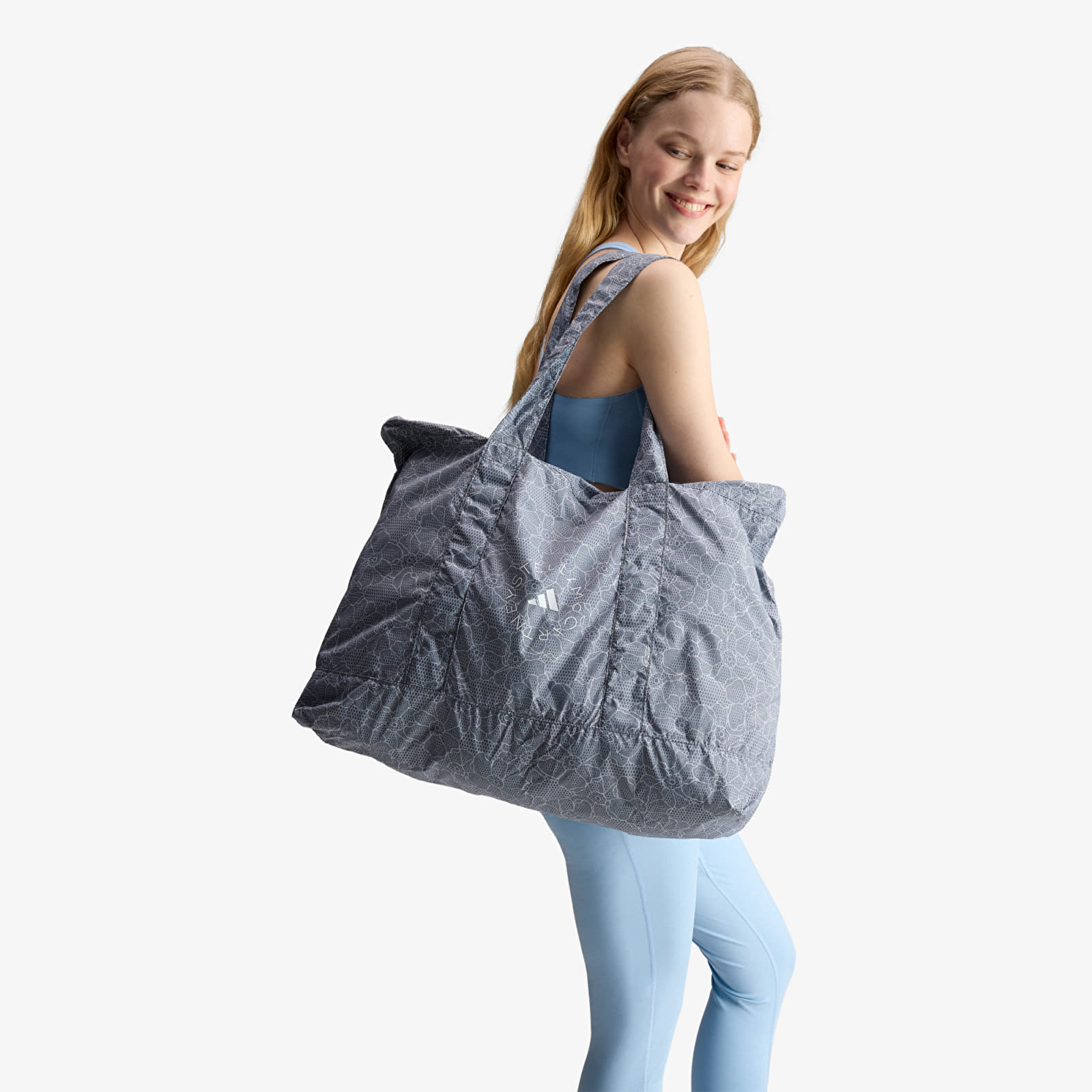 Miesten olkalaukut adidas x Stella Mccartney Packable Tote Bag Onix/ Lgh Solid Grey/ White
