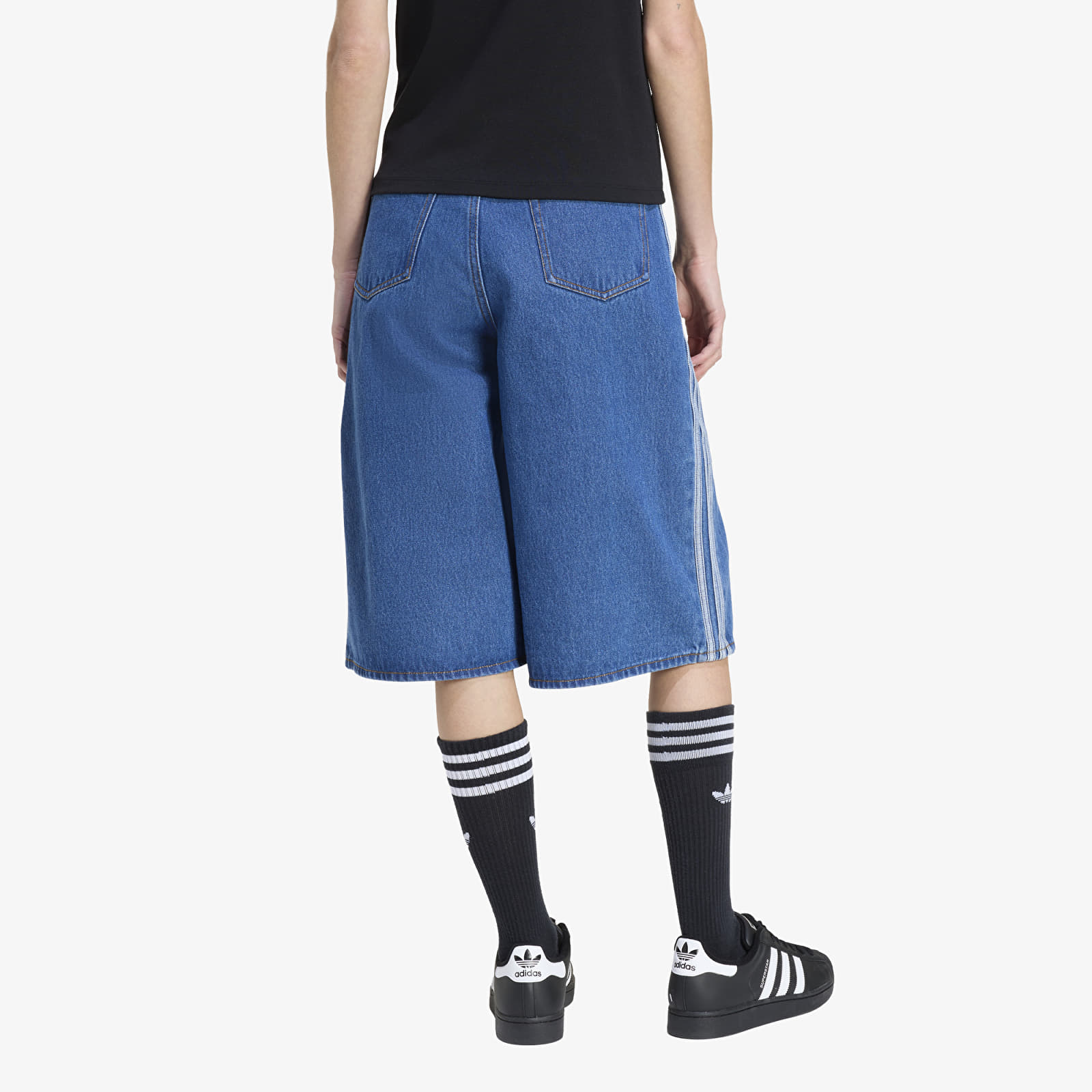 Shorts - Frauen adidas Firebird Jorts Denim Medium Vintage Denim