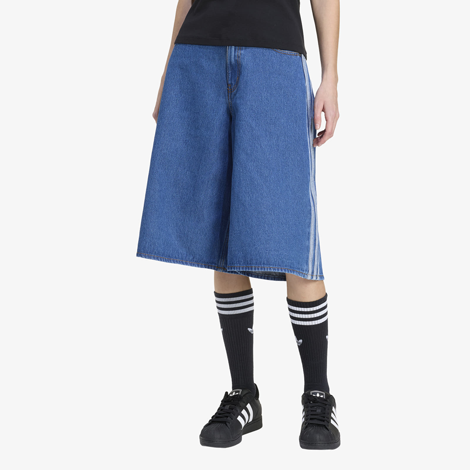 Къси панталони adidas Firebird Jorts Denim Medium Vintage Denim 38