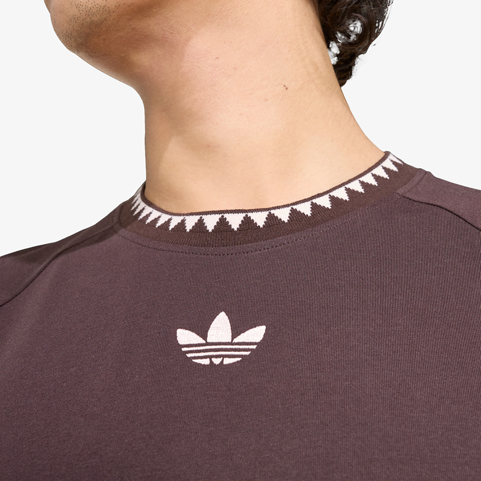 Men's T-shirts adidas Chest Stripes Engineered Collar T-Shirt Aurora Coffee