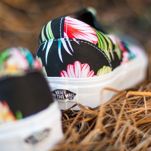 Vans Classic Slip On Hawaiian Flower