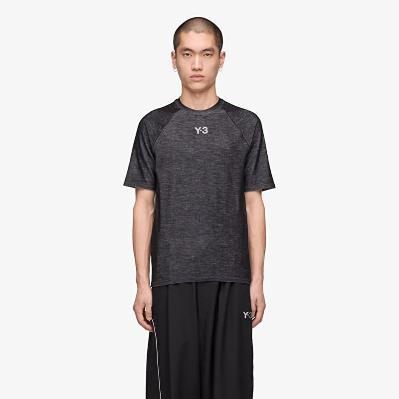 T-shirt Y-3 x Mercedes-AMG PETRONAS Formula One Team Engineered T Shirt Black