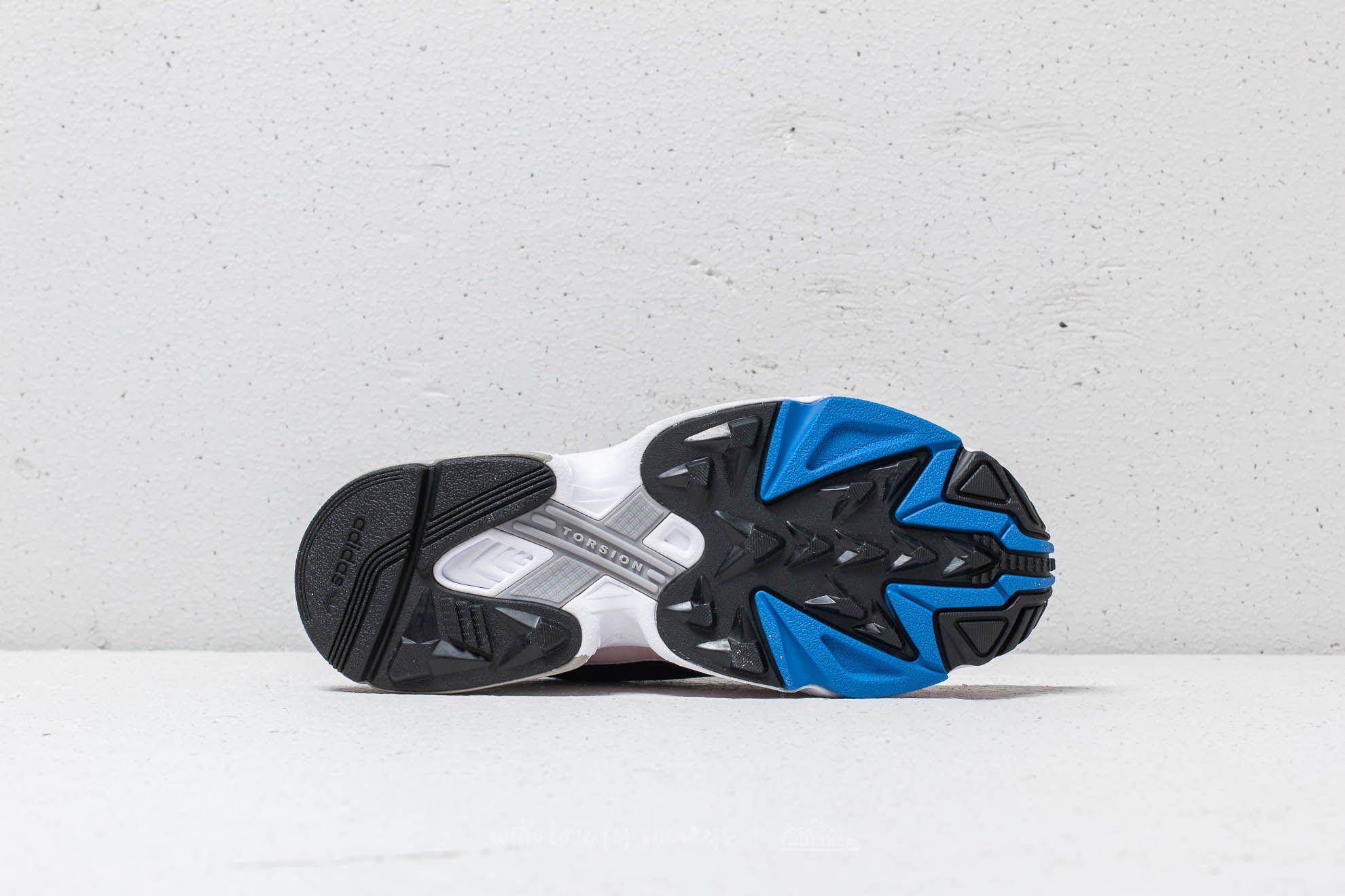 Women's shoes adidas Falcon W Core Black/ Core Black/ Light Pink