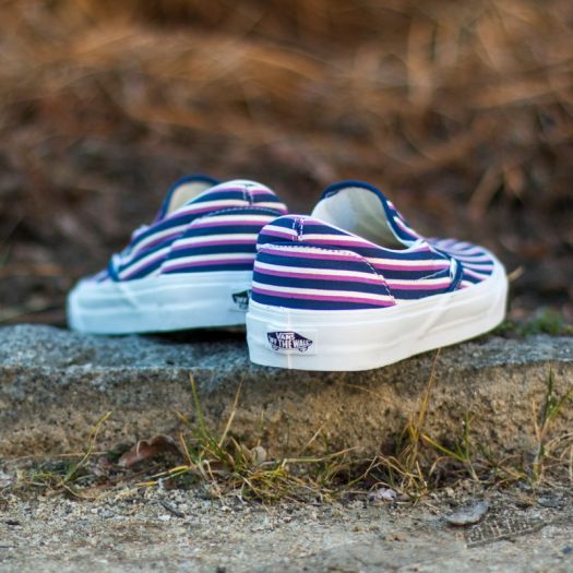 Vans slip on deck club skate shoe discount