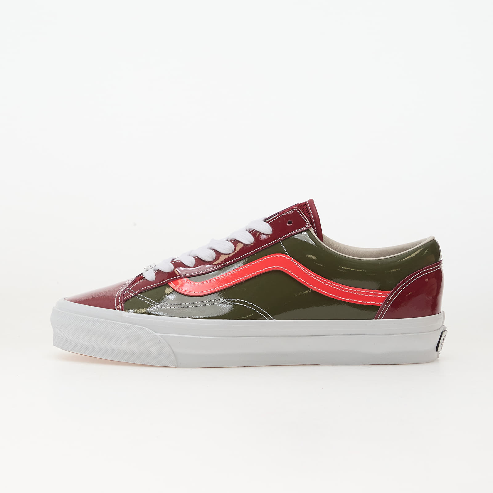 Herren Sneaker und Schuhe Vans LX Old Skool 36 Patent Bordeaux/ Olive