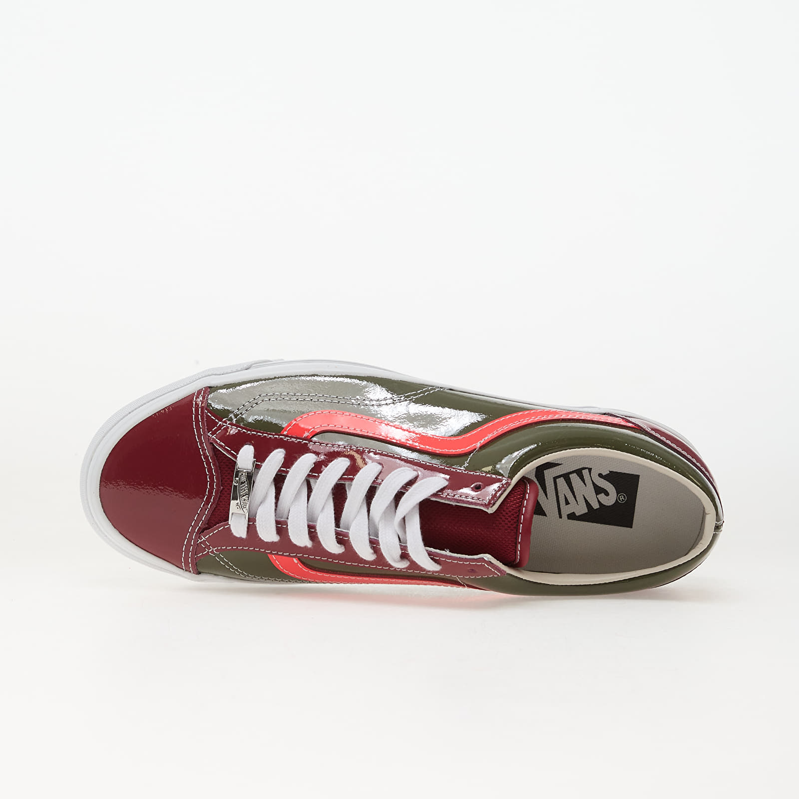 Herren Sneaker und Schuhe Vans LX Old Skool 36 Patent Bordeaux/ Olive
