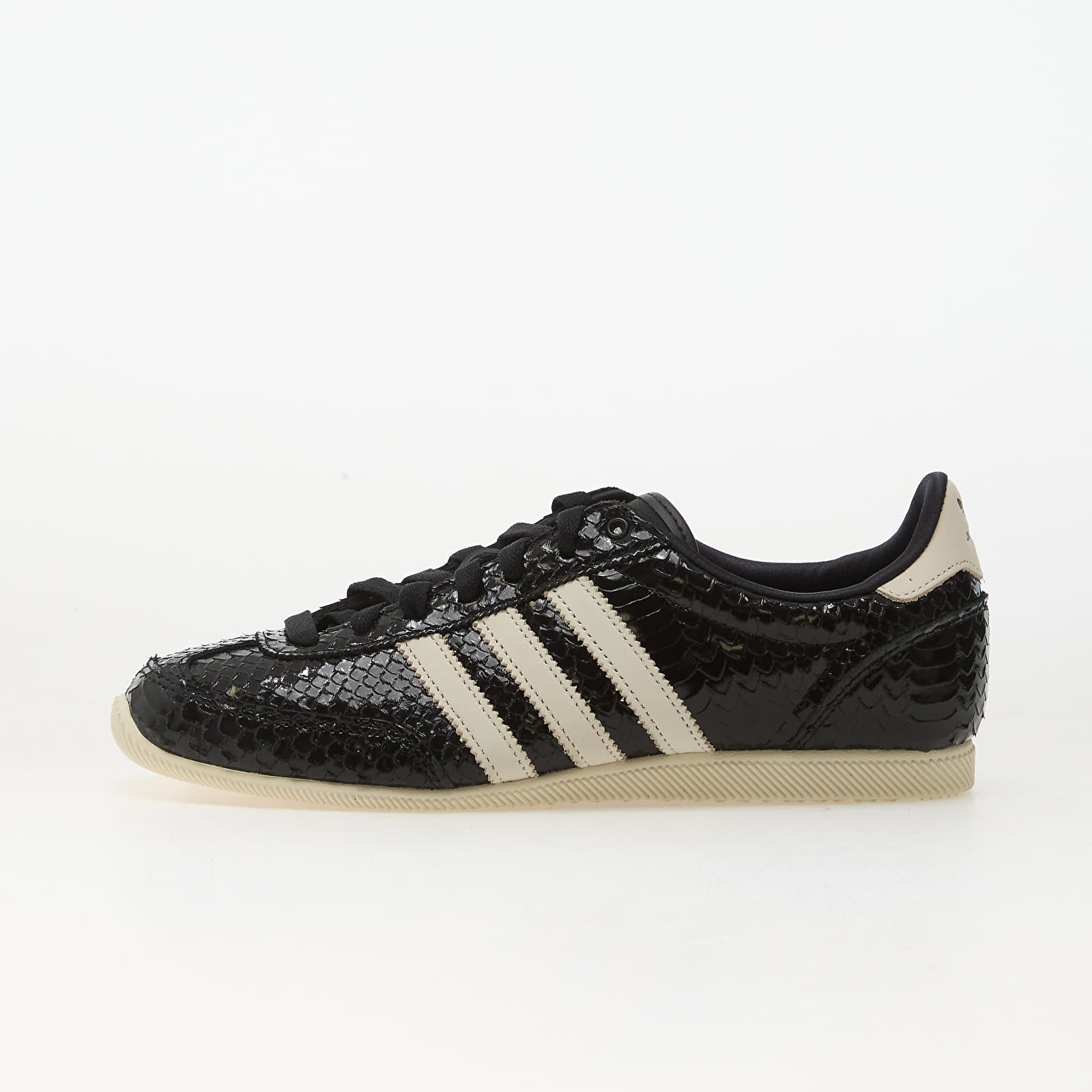 Жіноче взуття adidas Japan W Core Black/ Core Black/ Off White