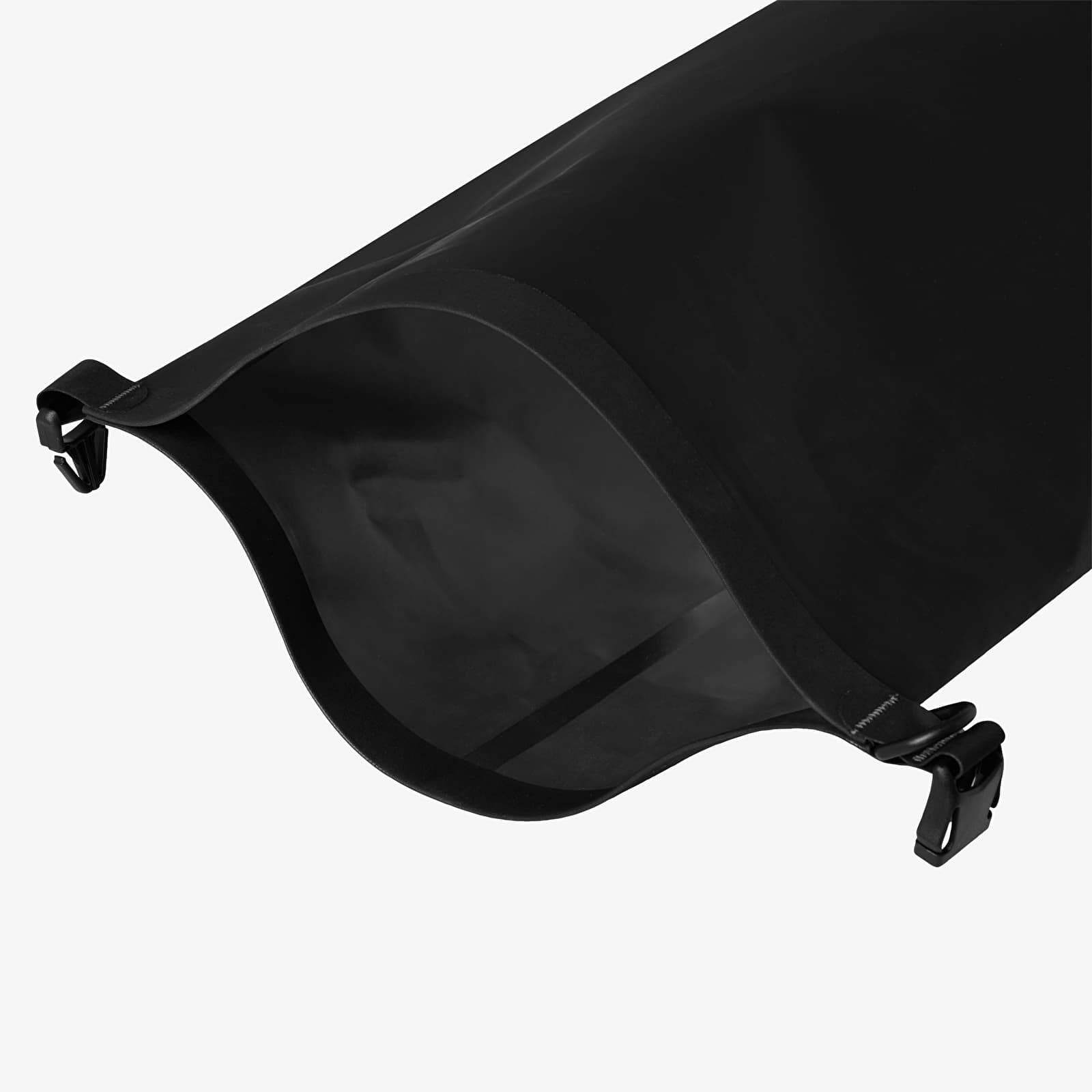 Skuldertasker til mænd The North Face Base Camp Dry Bag 12L TNF Black/ TNF White