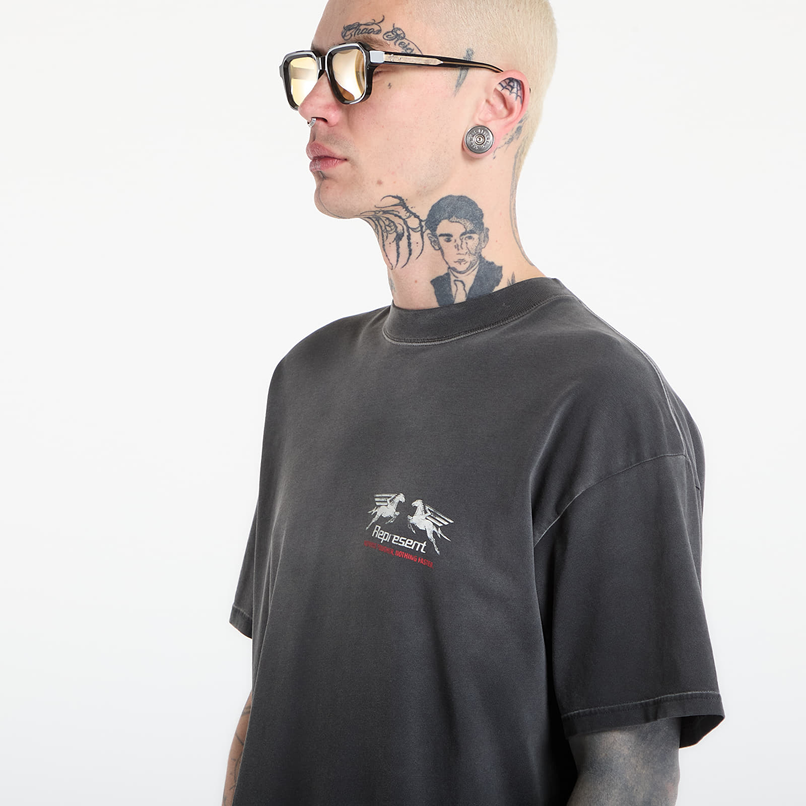 Ανδρικά μπλουζάκια REPRESENT 24 Hour Service T-Shirt UNISEX Stained Black