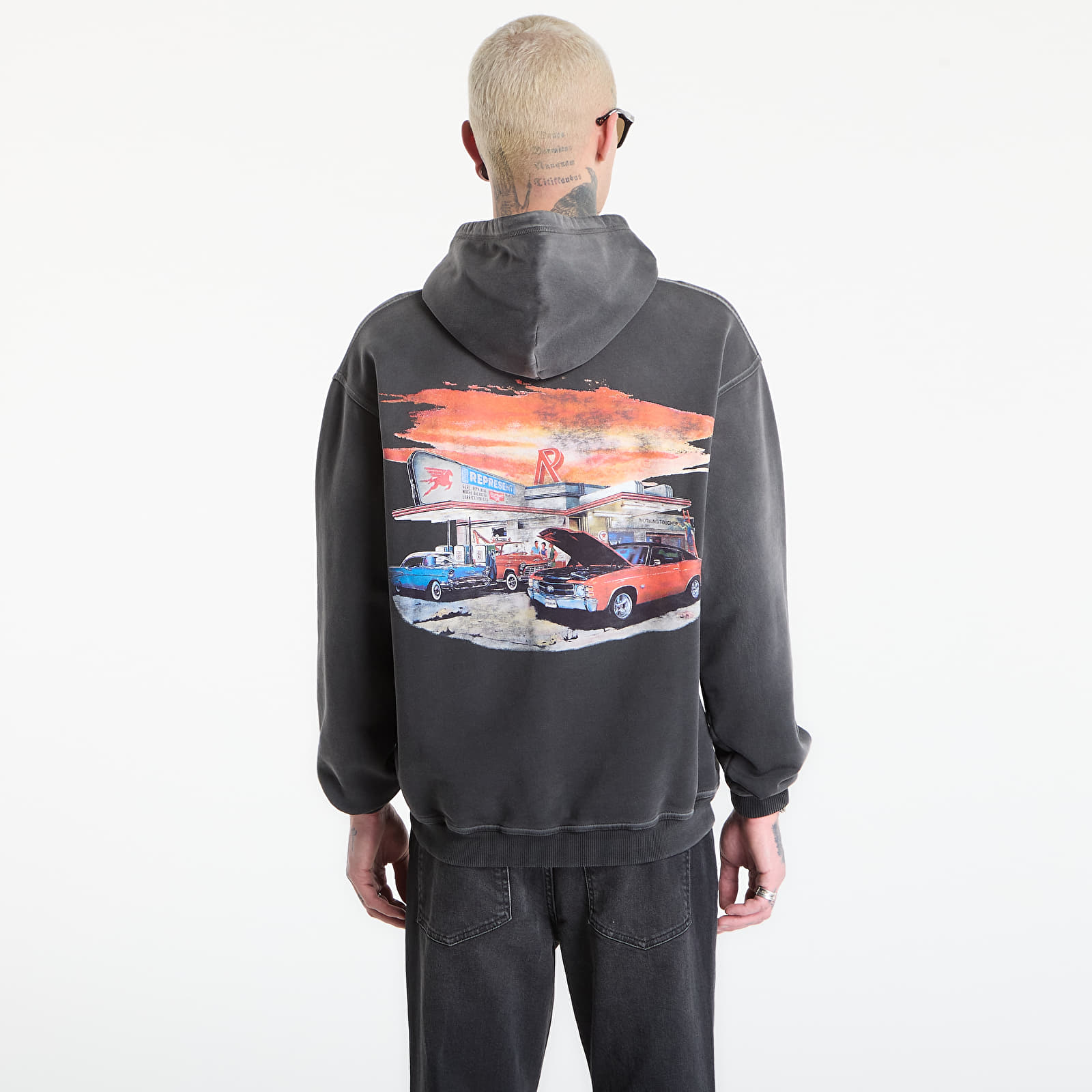Pánské mikiny REPRESENT 24 Hour Service Hoodie UNISEX Stained Black