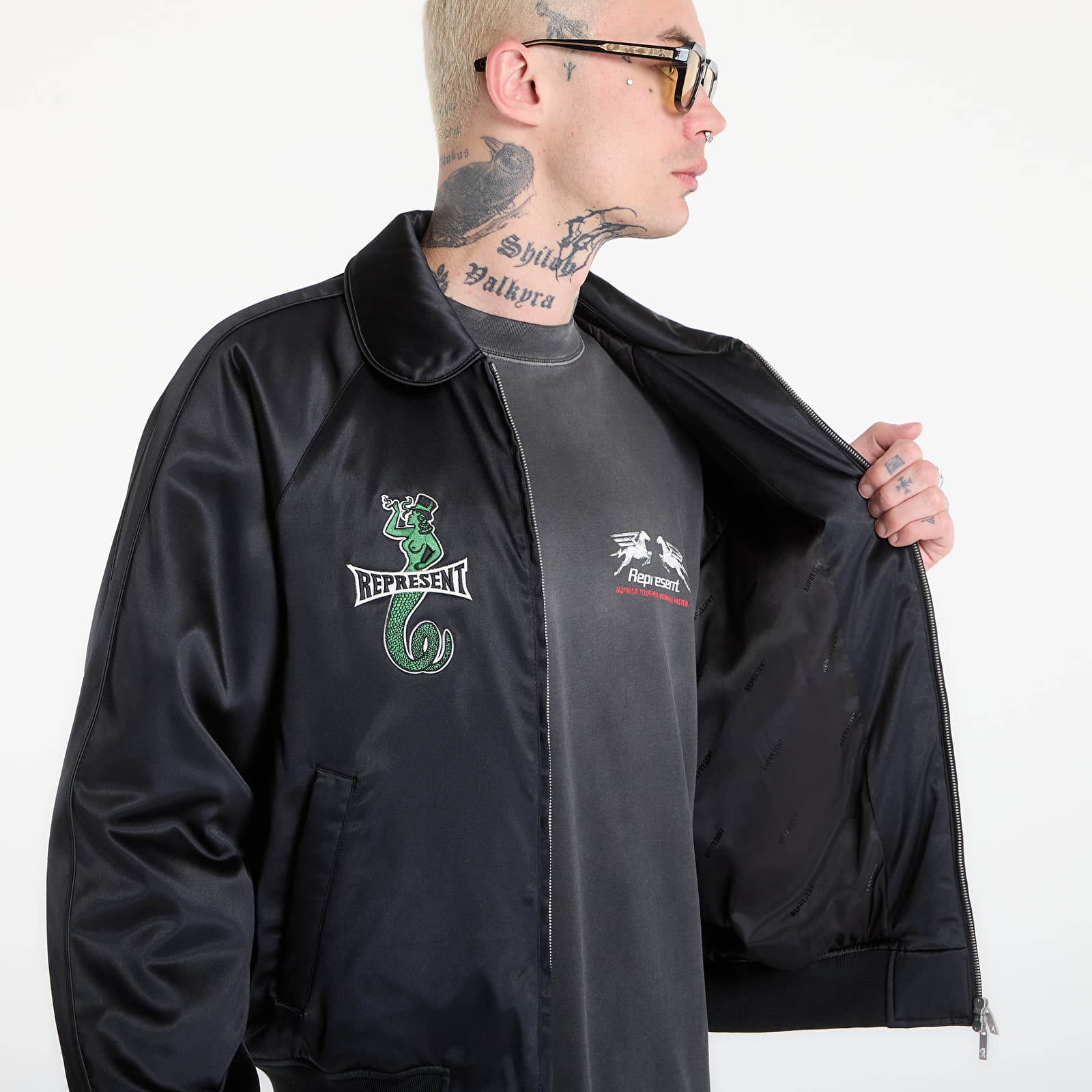 Jakker for menn REPRESENT x The Viper Room Viper Souvenier Jacket UNISEX Jet Black