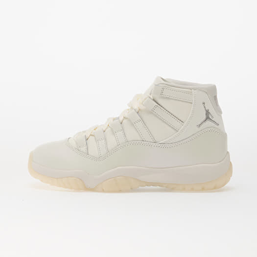 Air Jordan 11 Retro "Pearl" Sail/ Pearl Grey-White-Metallic Silver