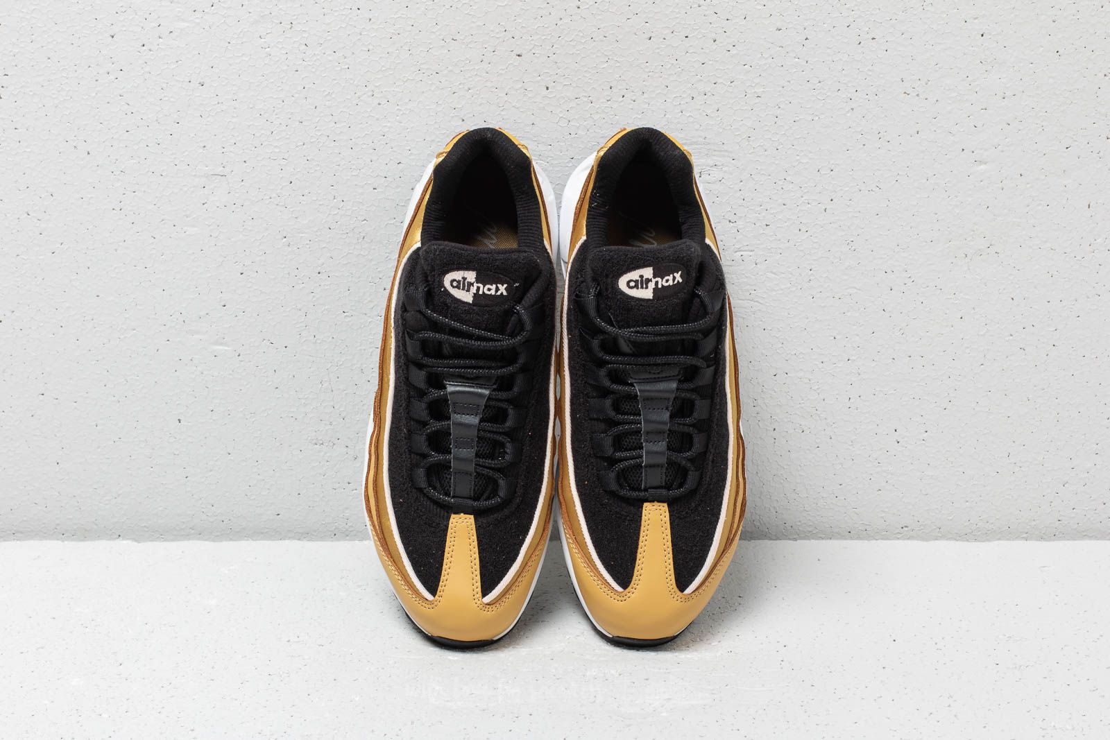 Nike air max hotsell 95 lx wheat gold