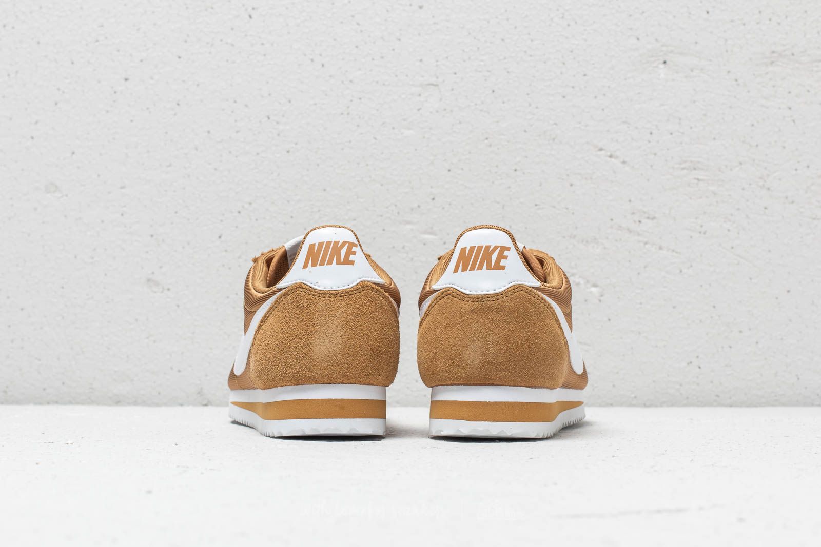 Nike cortez 2025 muted bronze