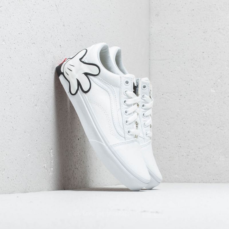 Vans x Disney Mickey Mouse Club Old Skool True White | Footshop display picture 1