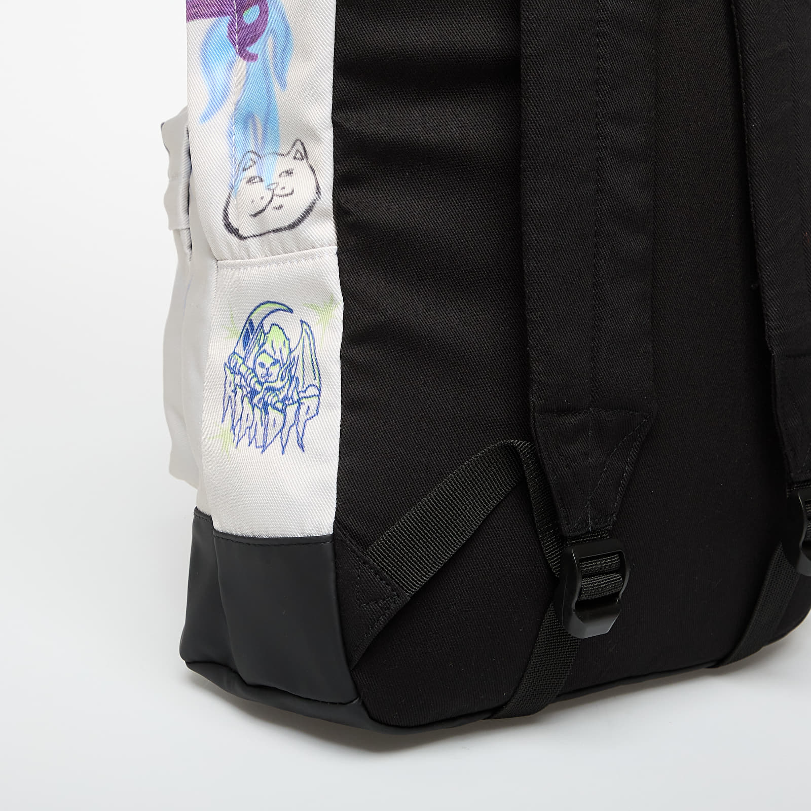 Andra accessoarer RIPNDIP Goosebumps Velcro Backpack Bone