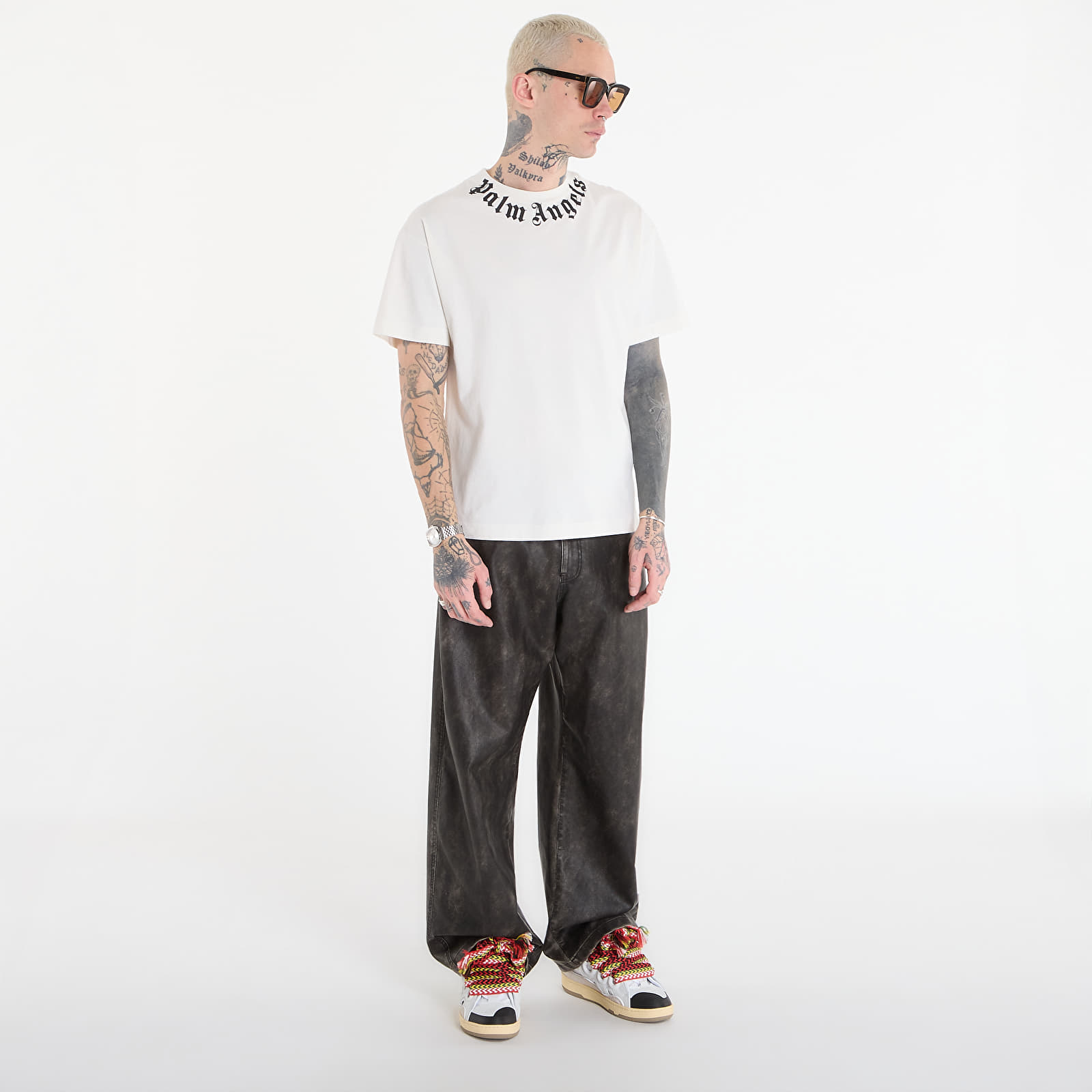 T-Shirts Palm Angels Neck Logo Regular Tee UNISEX Off White/ Black