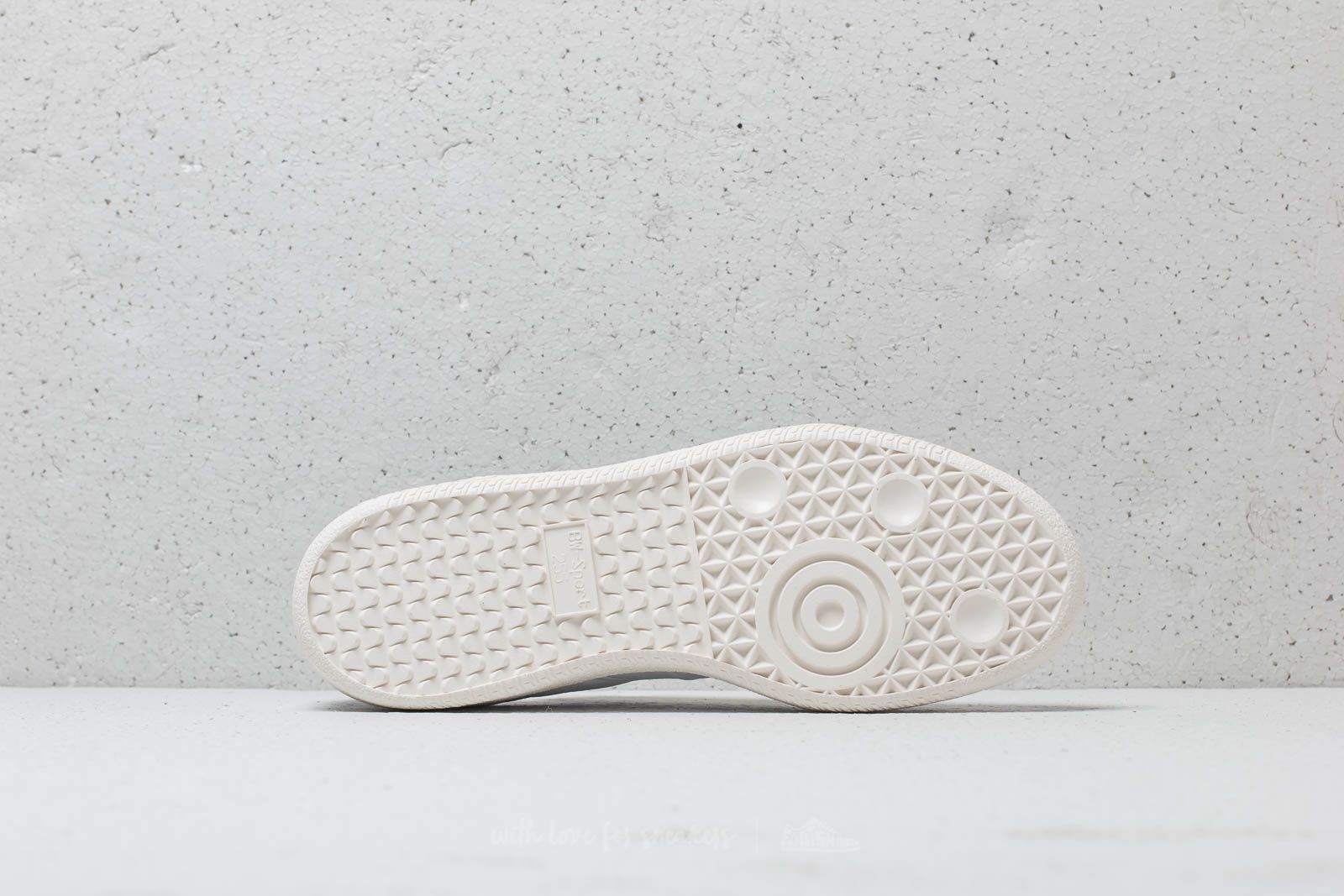 Herren Sneaker und Schuhe adidas x Oyster Holdings BW Army Cloud White/ Off White/ Core Black