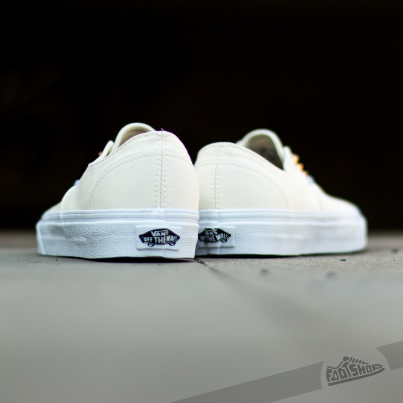 Women's shoes Vans Authentic Gore (Studs) White