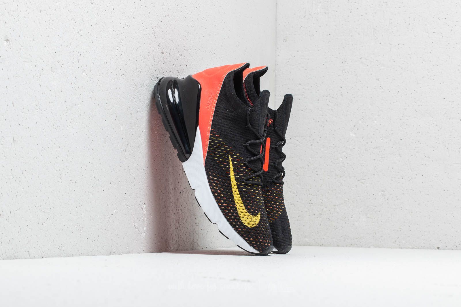 Scarpe donna Nike W Air Max 270 Flyknit Black Yellow Strike Footshop