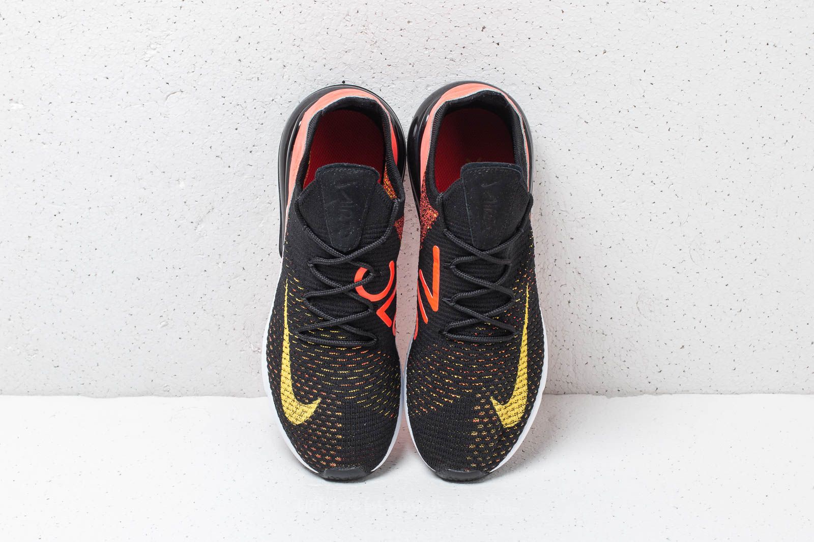Naiste jalatsid Nike W Air Max 270 Flyknit Black/ Yellow Strike