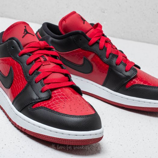 Jordan 1 low red black top