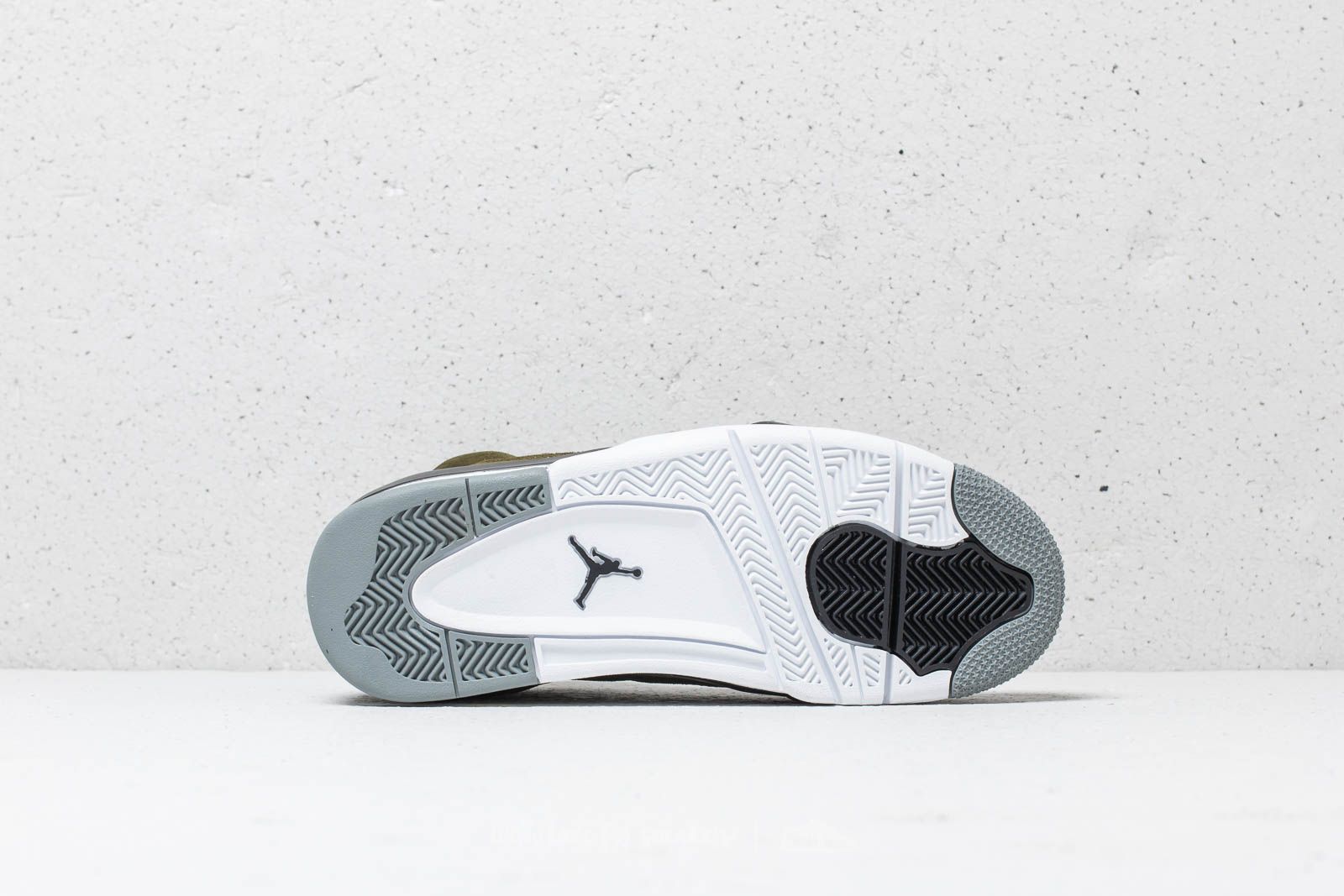 Men s shoes Jordan Son Of Low Olive Canvas Black White Footshop