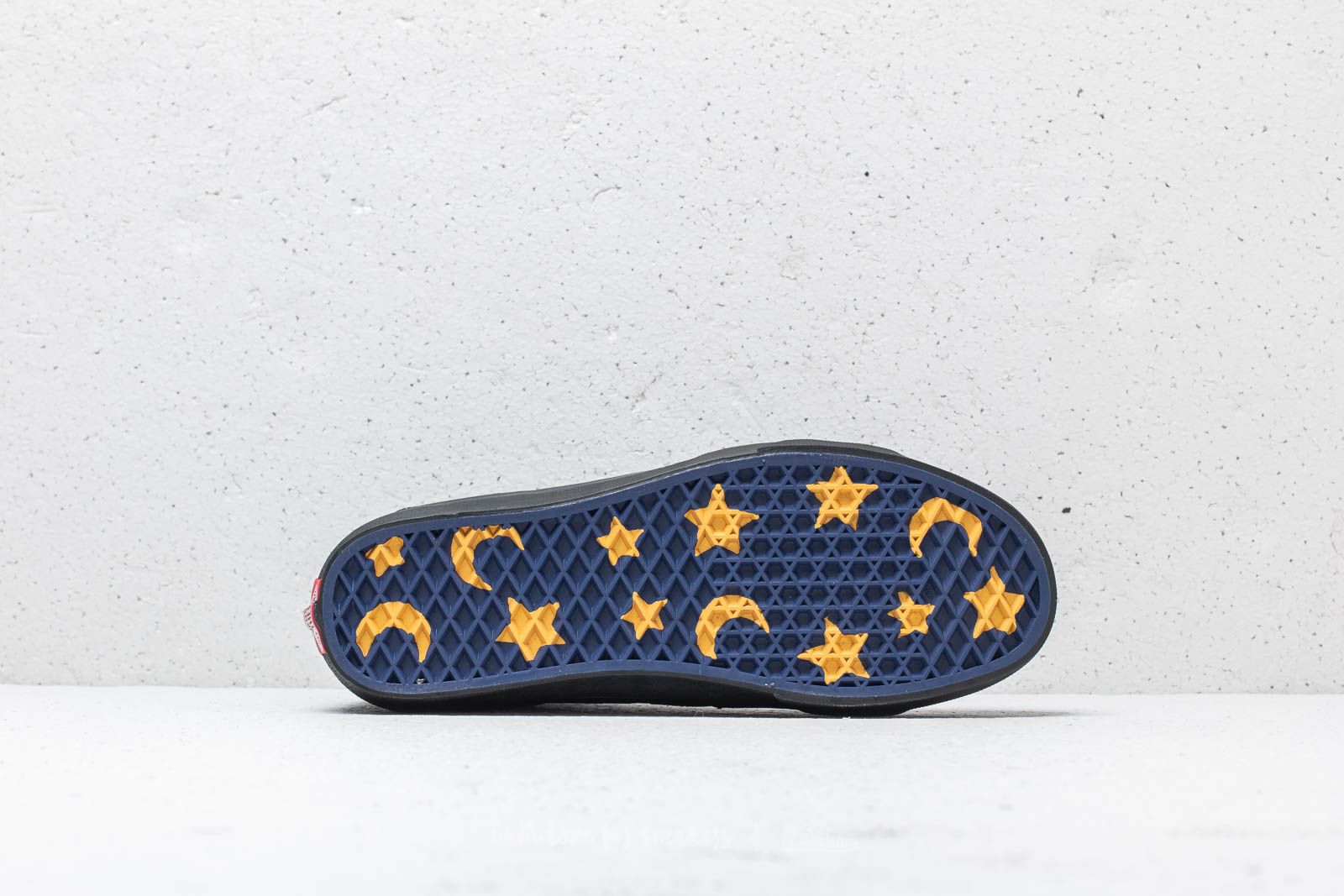 Sorcerer cheap mickey vans