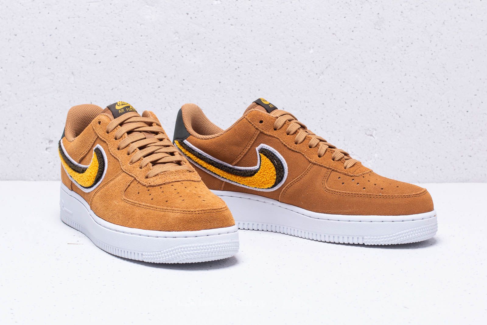 Men s shoes Nike Air Force 1 07 LV8 Muted Bronze Yellow Ochre Footshop