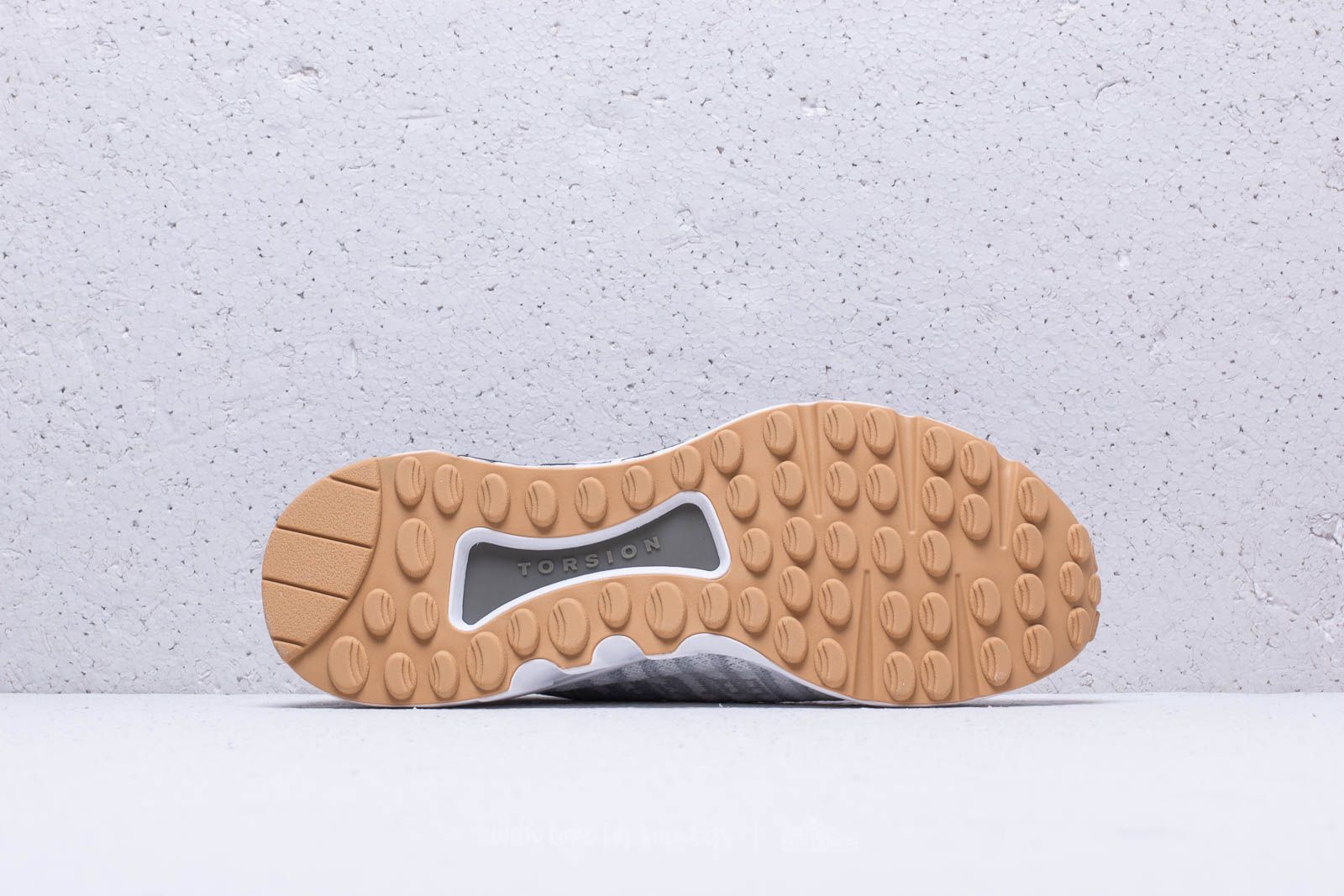Moteriška avalynė adidas EQT Support SK Primeknit W Ftw White/ Crystal White/ Gum